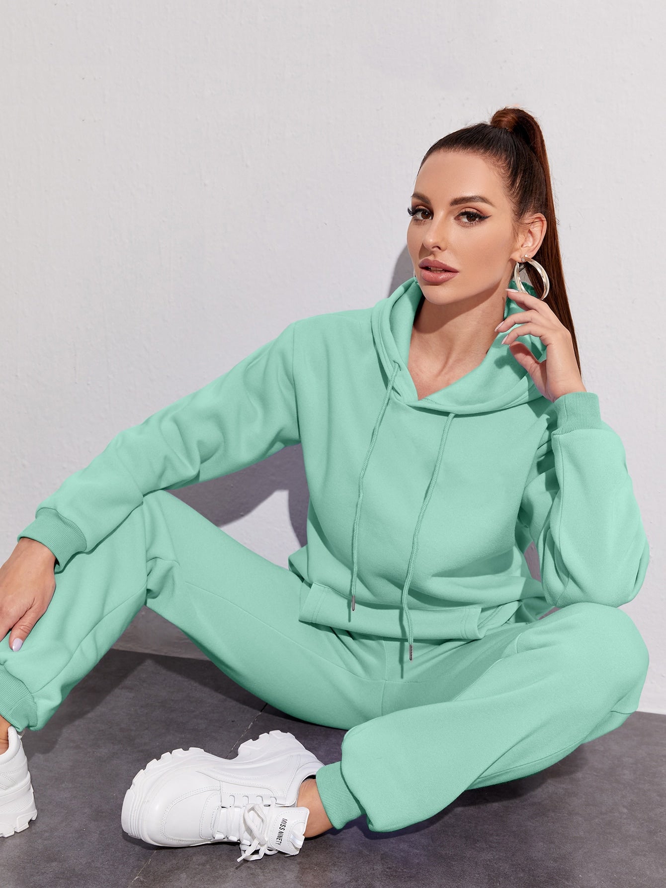 INAWLY Women's Hooded Drawstring Sweatshirt And Sweatpants Set