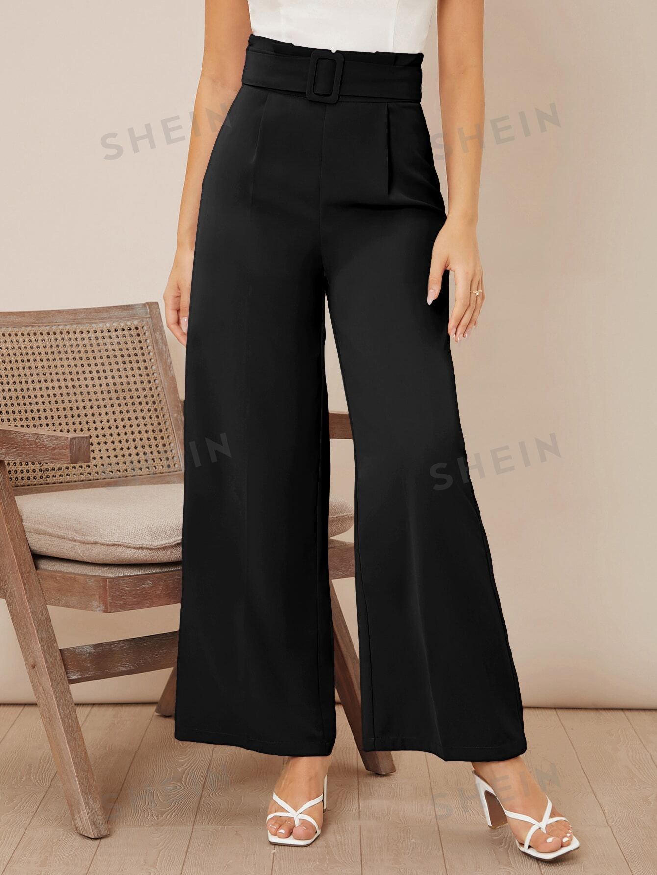 Privé Women Commuting Solid High Waist Belted Wide Leg Pants