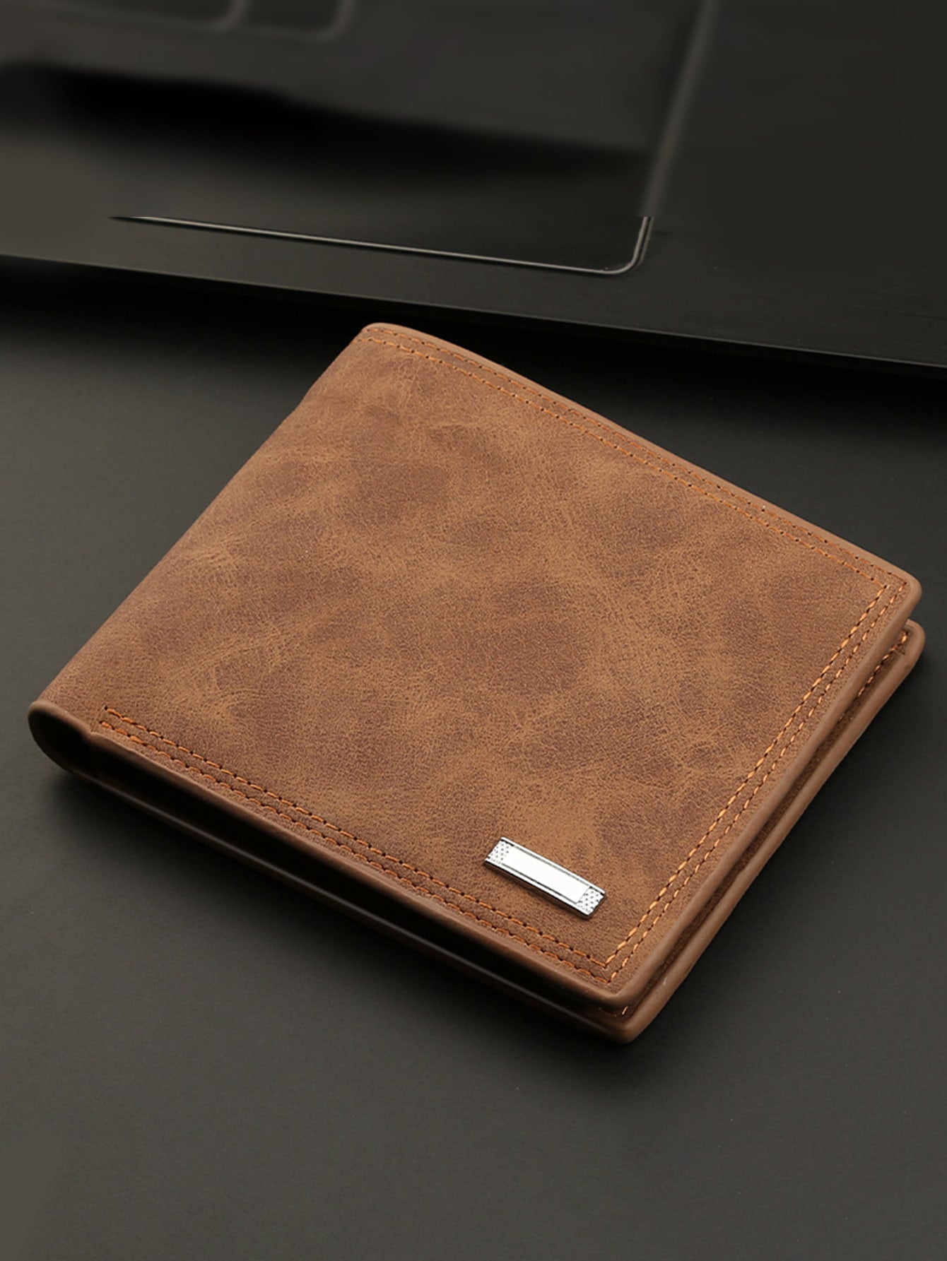 Men Metal Decor Small Wallet Credit Card Small Purse Bi-Fold Slim Men Wallet Dad Gifts Hot Durable Solid Classic Gift Business Pocket Clutch Lightweight Retro PU Leather Bi-Fold Id Passport Pocket Wallet Men Gift Gift Present Business Casual