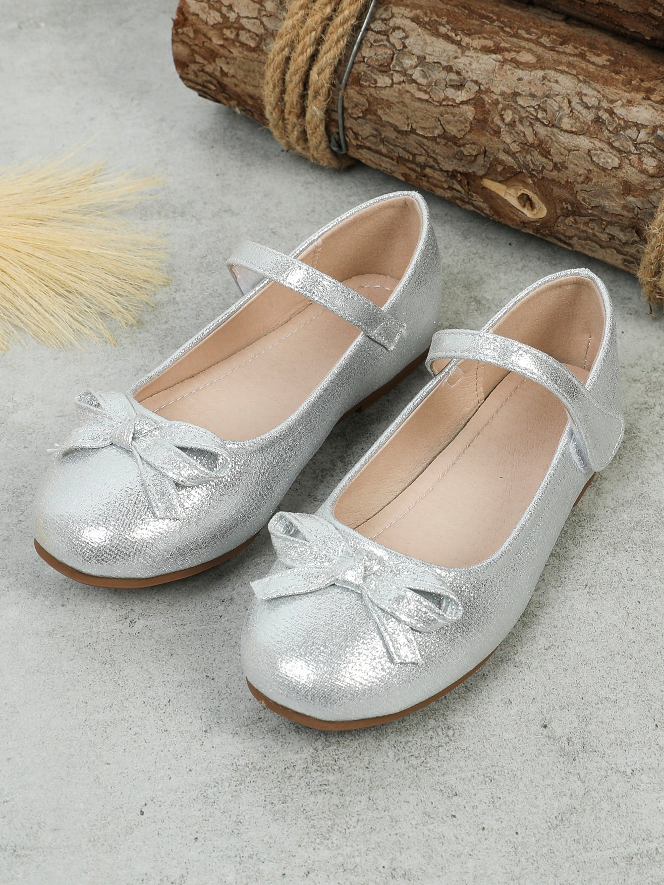 Girls Metallic Bow Decor Mary Jane Flats