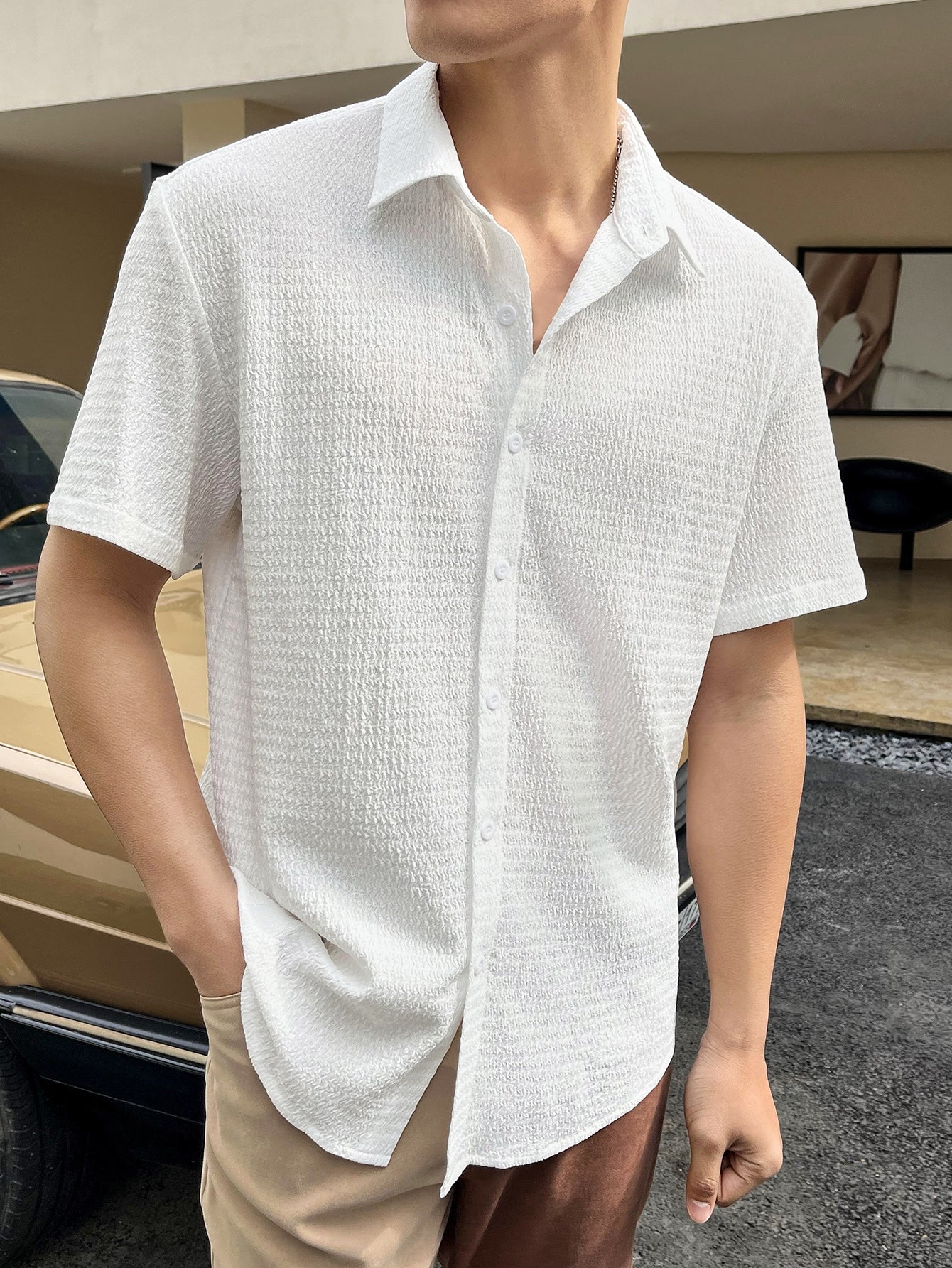 Manfinity Homme Men's Solid Color Button Up Loose Fit Shirt