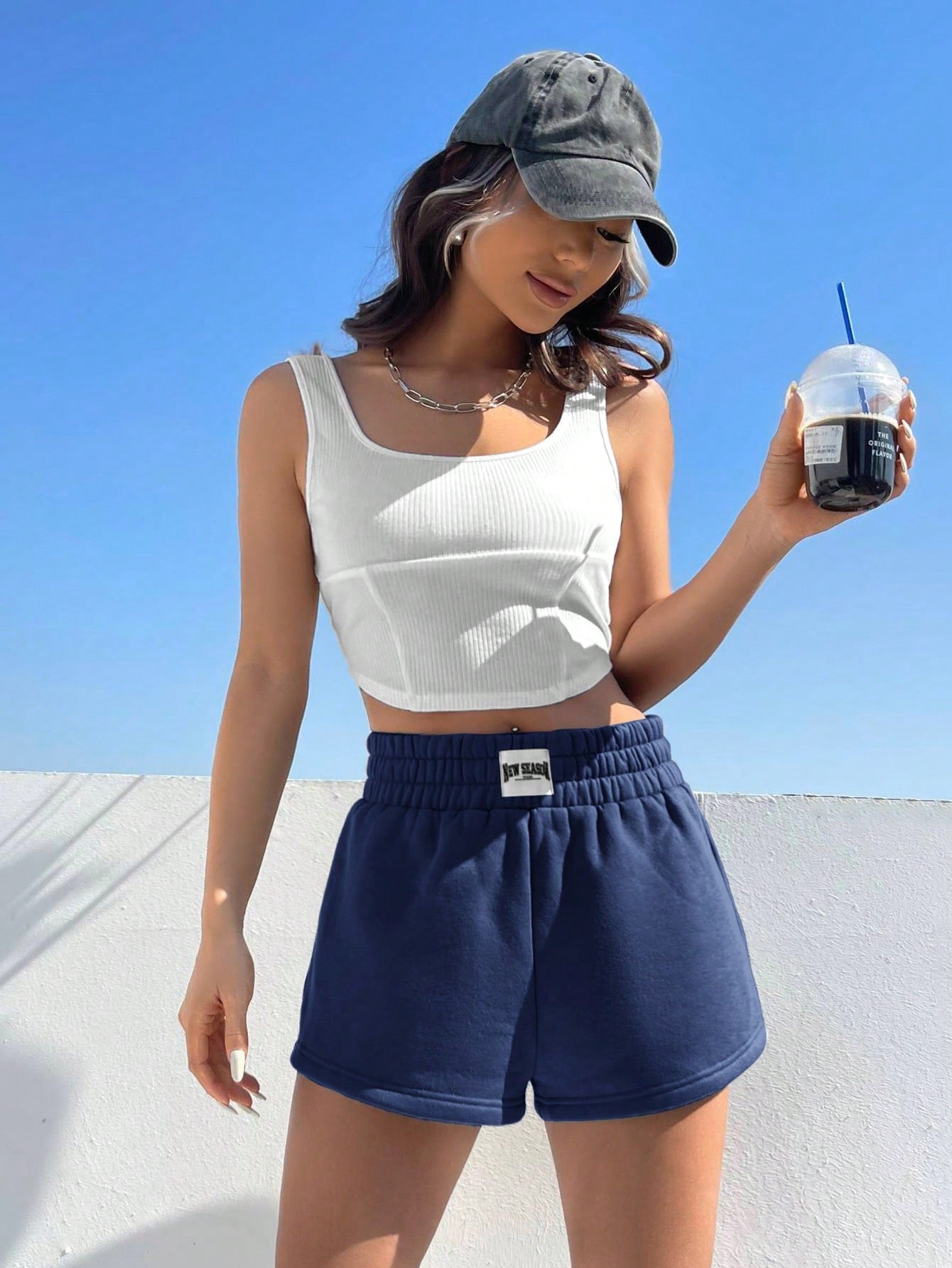 EZwear Letter Patched Detail Elastic Waist Shorts