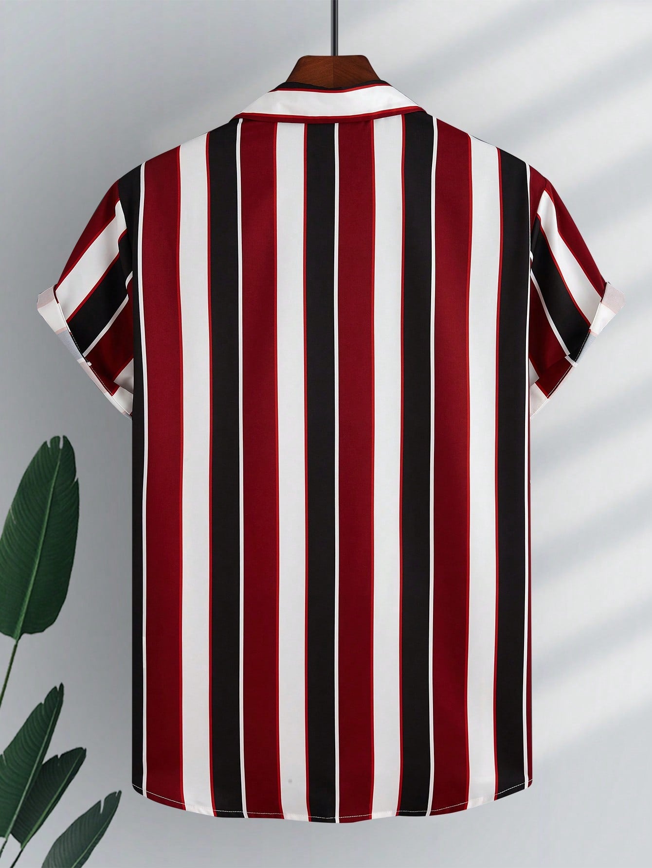 Manfinity Homme Men Vertical Striped Shirt Without Tee