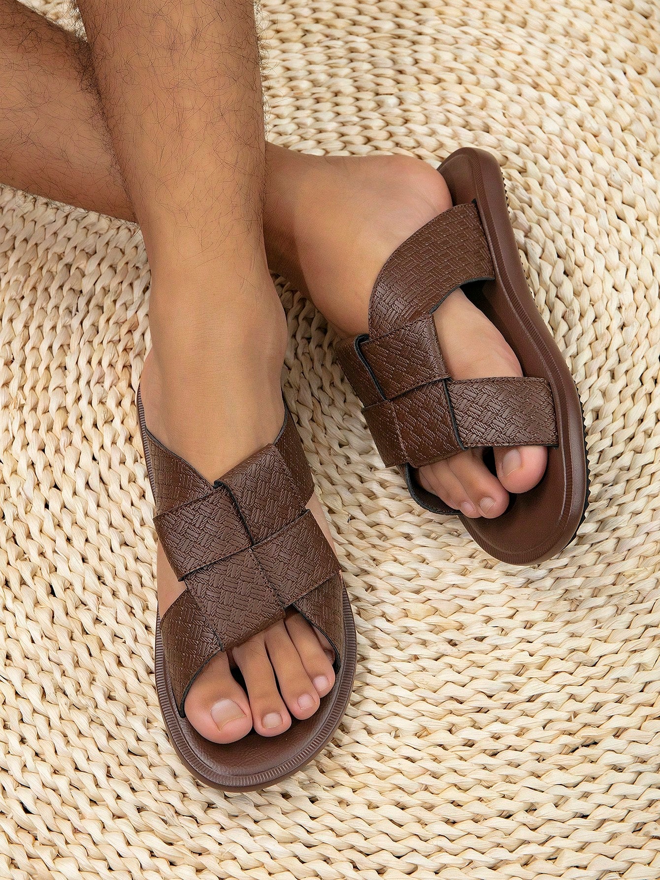 Men  Style Comfortable And Casual Arabic Flip Flops