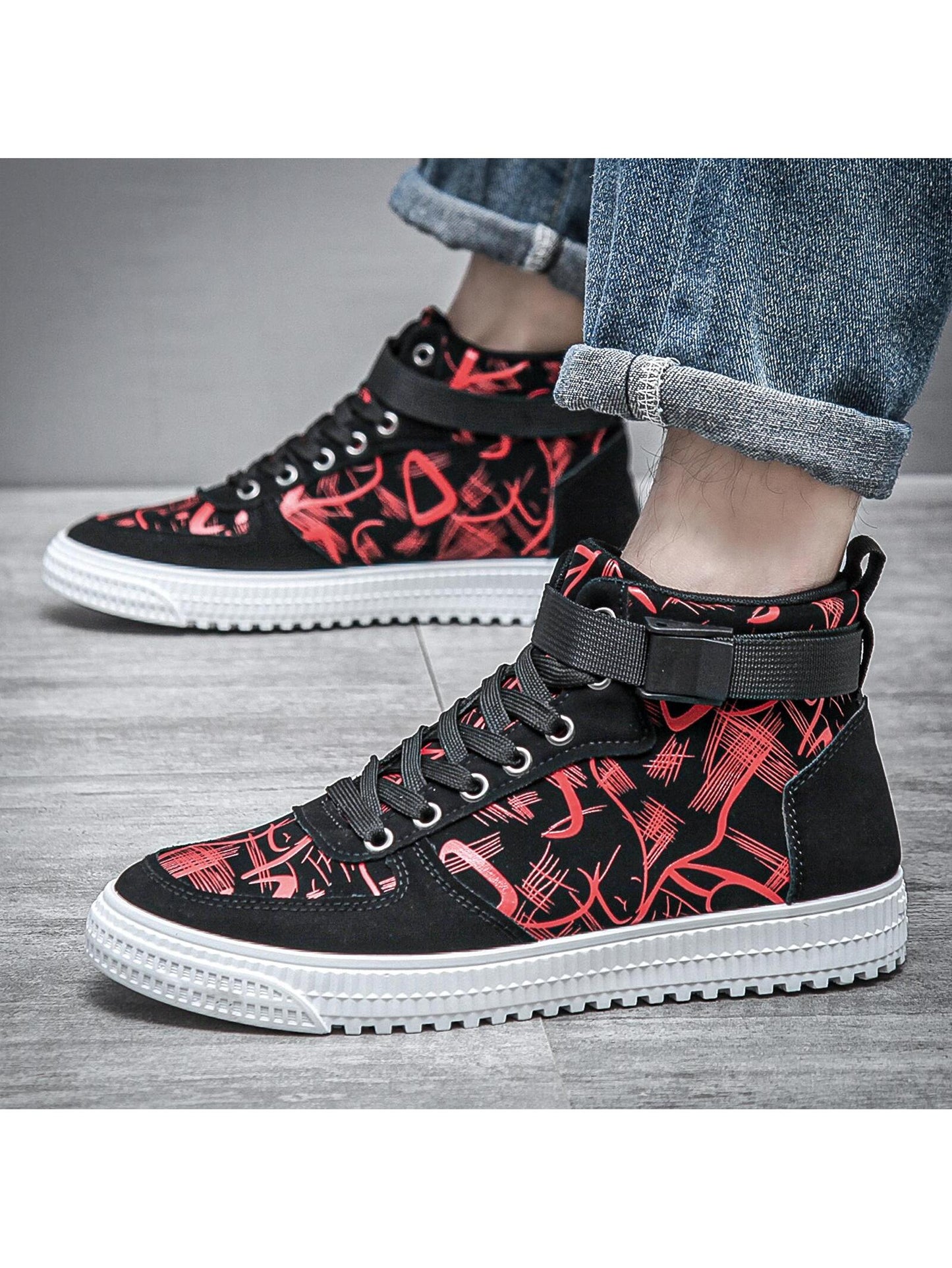 Men Casual Sports Shoes Skateboard Shoes Non-Slip Students Skateboarding Shoes High-Top Versatile Sneakers For All Seasons