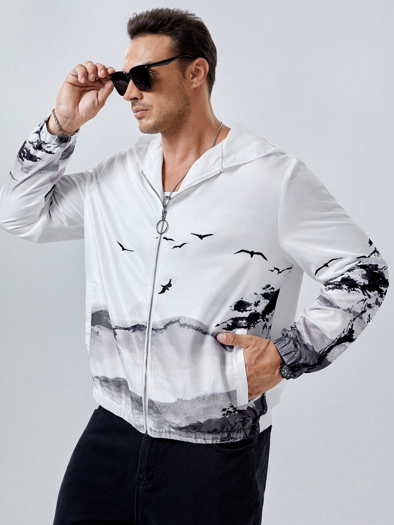 Manfinity ModaGents Oversized Men's Plus Size Bird Print Zip Up Jacket