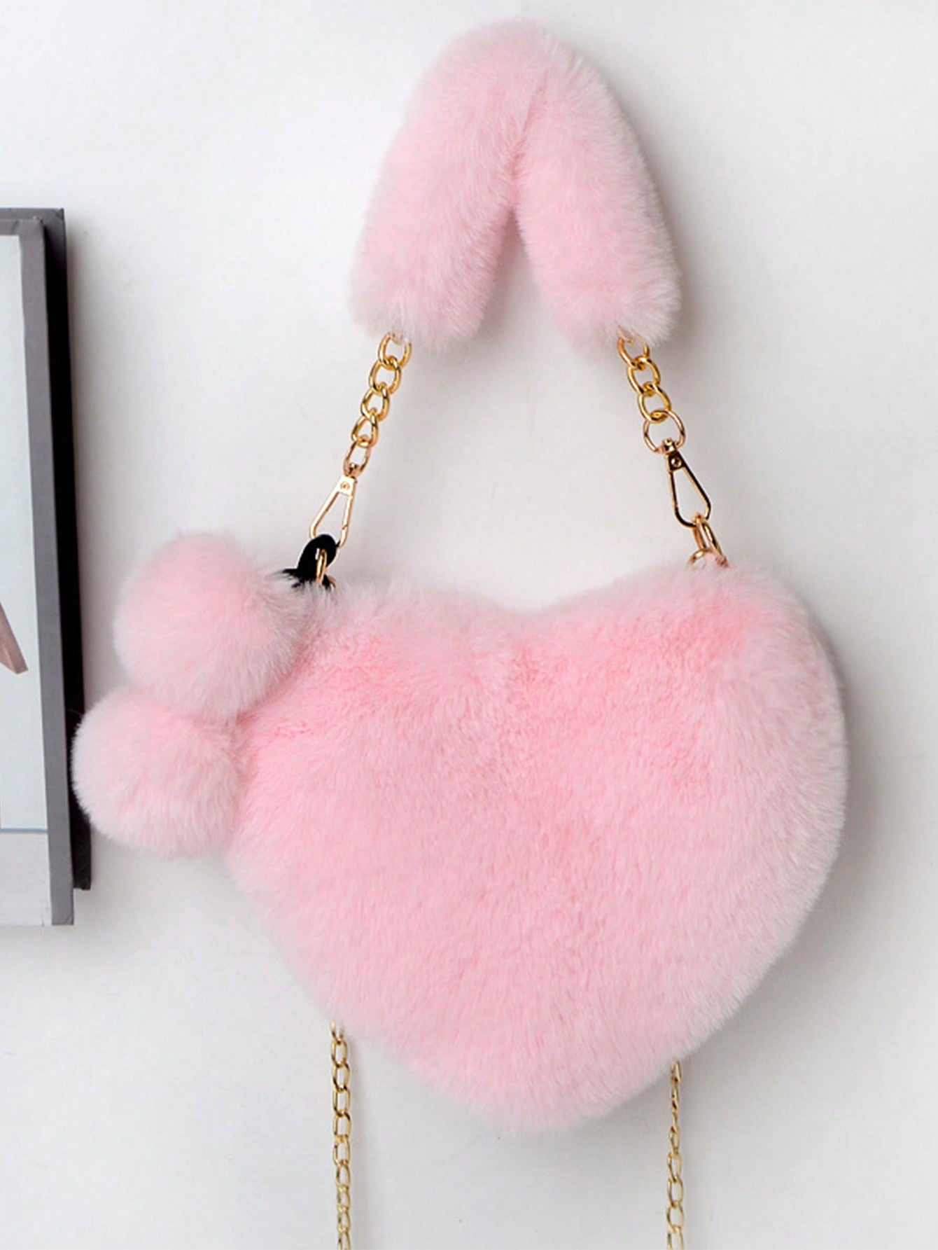 Furry Purse For Girls Heart Shaped Fluffy Handbag For Women Soft Small Shoulder Bag Clutch Purse With Metal Chain Strap . The Best Valentine's Gifts For Girlfriend Lady