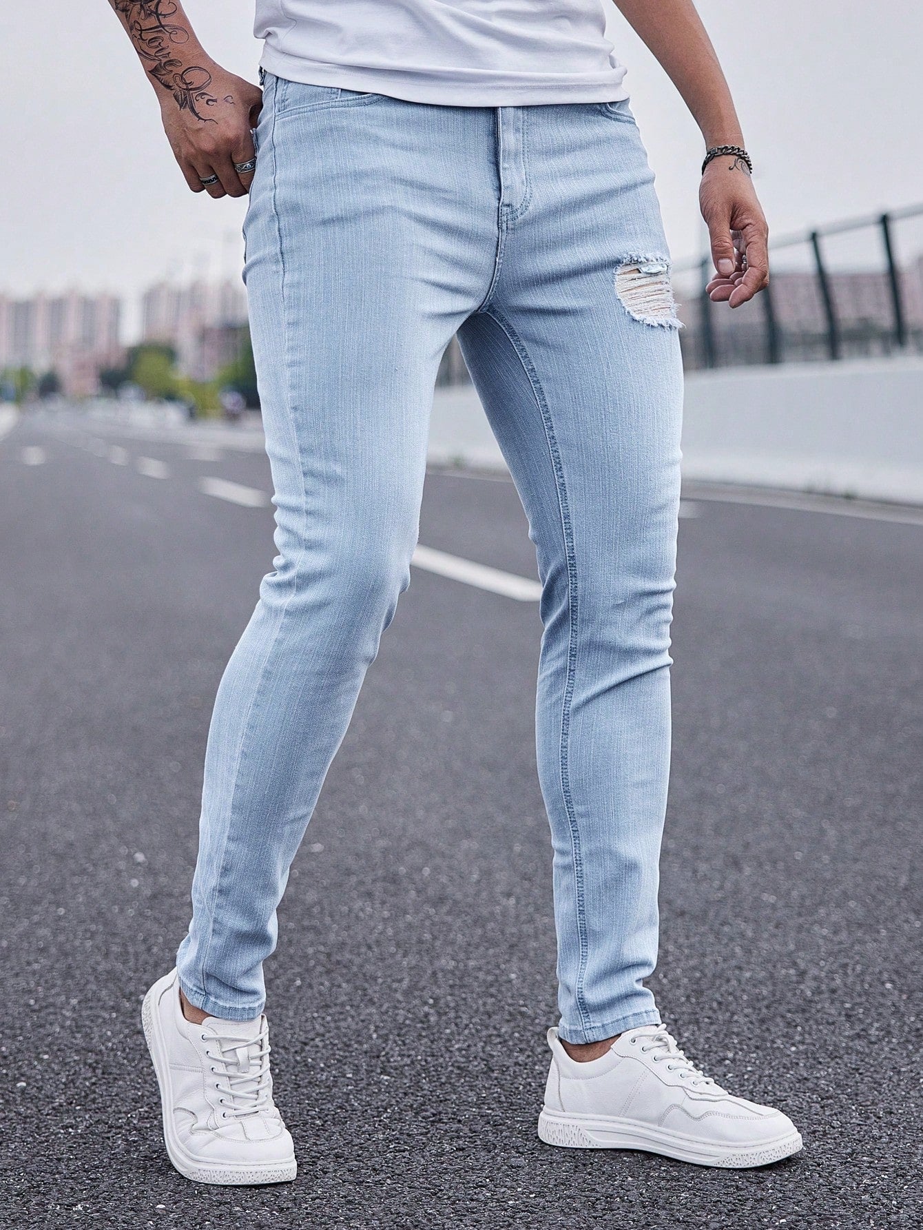 Manfinity Homme Men Light Wash Ripped Skinny Jeans Slim Fit Long Frayed Jean Cargo Plain Blue Office Basic Husband