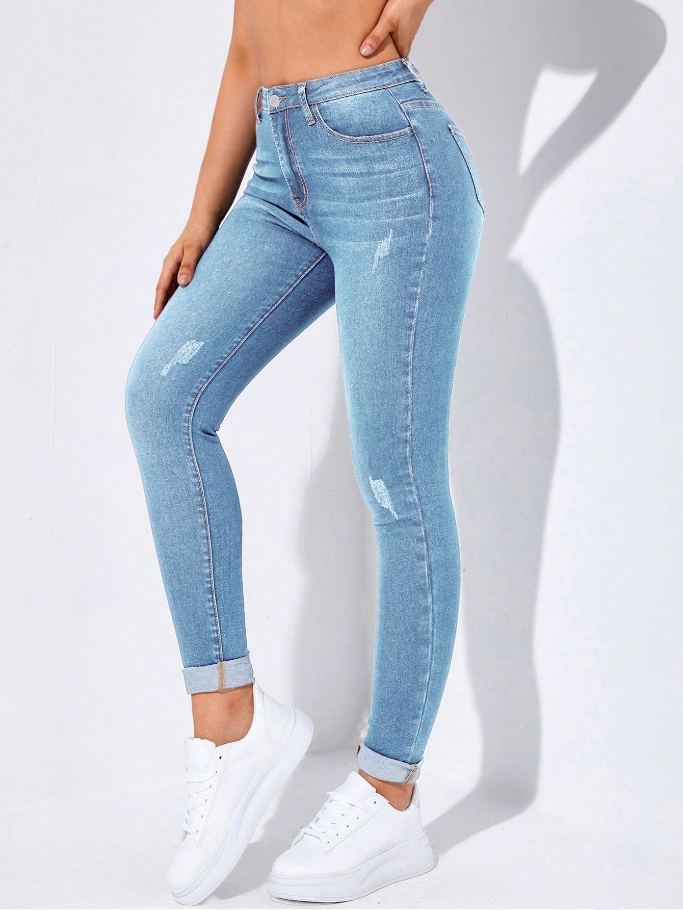 EZwear High-Waisted Button-Embellished Skinny Stretch Distressed Y2K Jeans