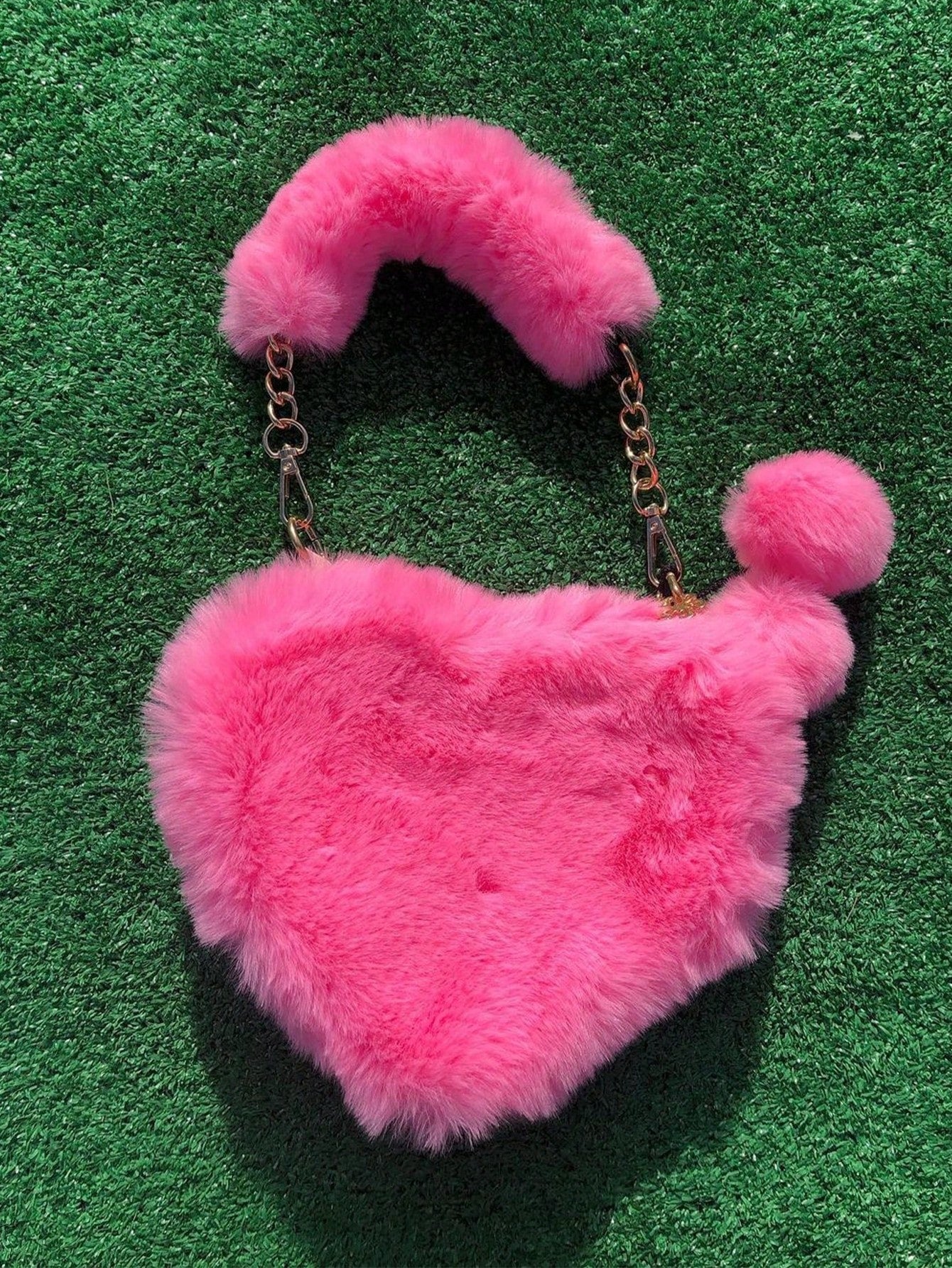 Furry Purse For Girls Heart Shaped Fluffy Handbag For Women Soft Small Shoulder Bag Clutch Purse With Metal Chain Strap . The Best Valentine's Gifts For Girlfriend Lady