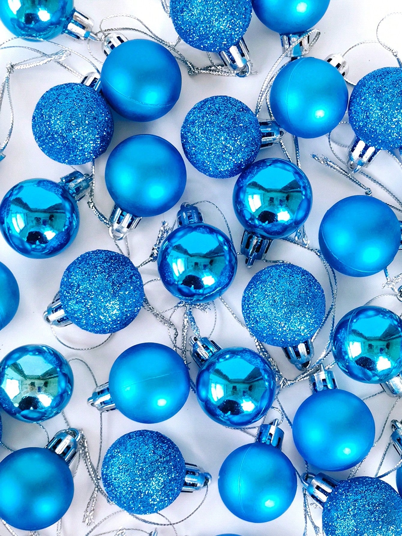 24pcs Blue Christmas Ball Ornament Set, Christmas Tree Decoration Hanging Pendants For Holiday Parties, Wreaths,Christmas