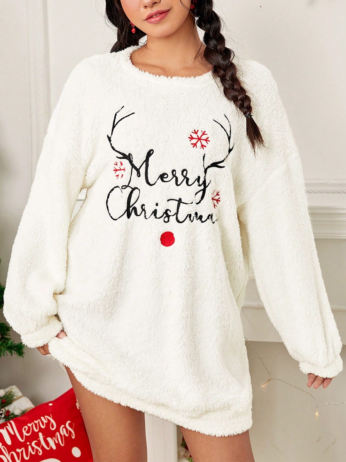 Qutie Christmas Print Drop Shoulder Teddy Sweatshirt Dress