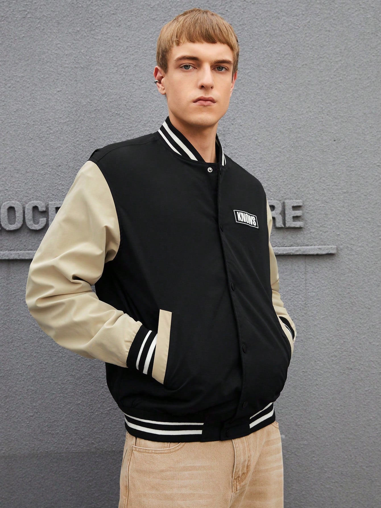 Manfinity RebelGame Oversized Men's Letter Patched Striped Trim Colorblocked Varsity Jacket Without Hoodie