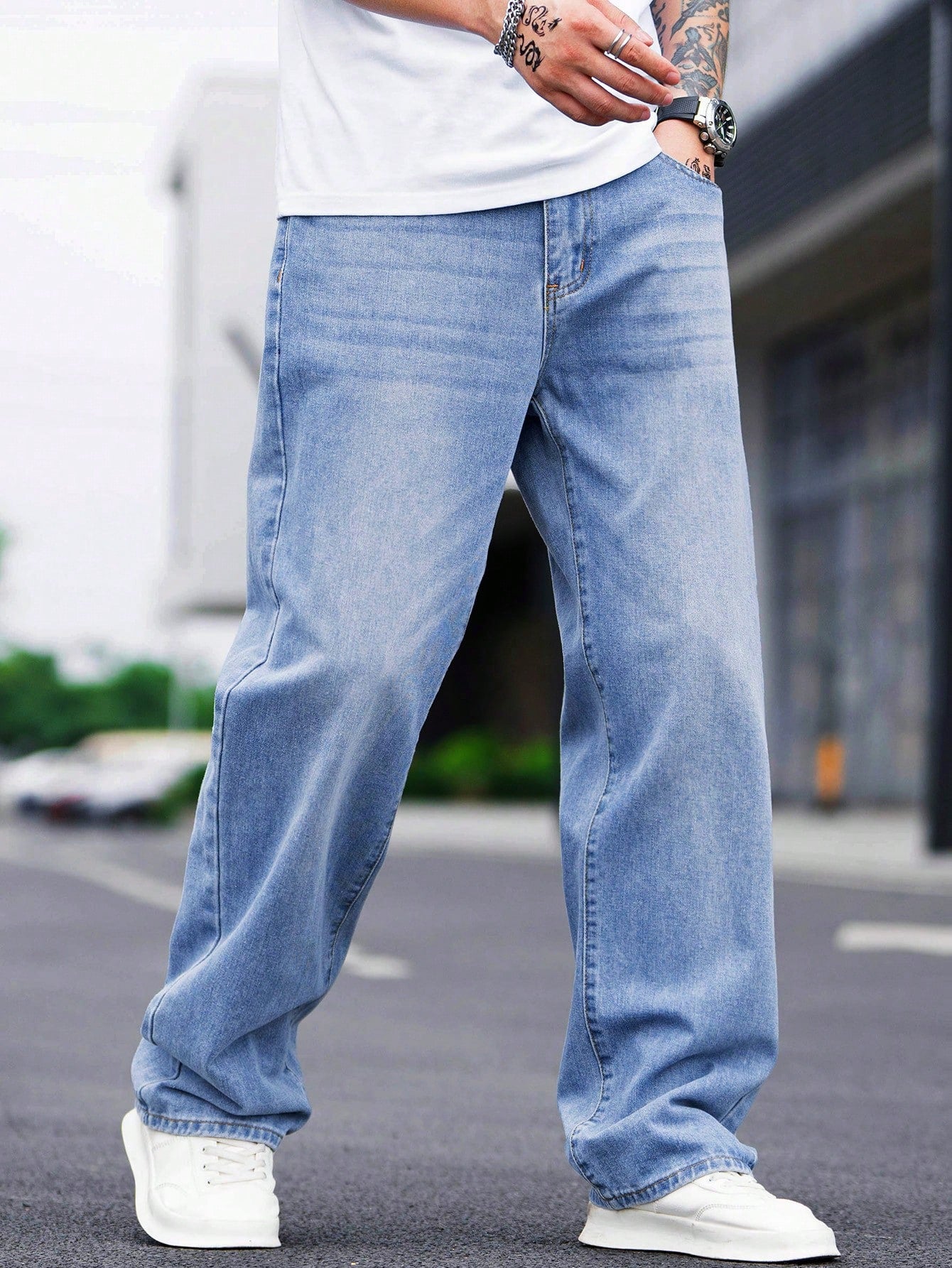 Manfinity Hypemode Men Cotton Bleach Wash Straight Leg Jeans, Plain Long Washed Baggy Light Blue Cargo Jeans, For Husband, Boyfriend Gifts