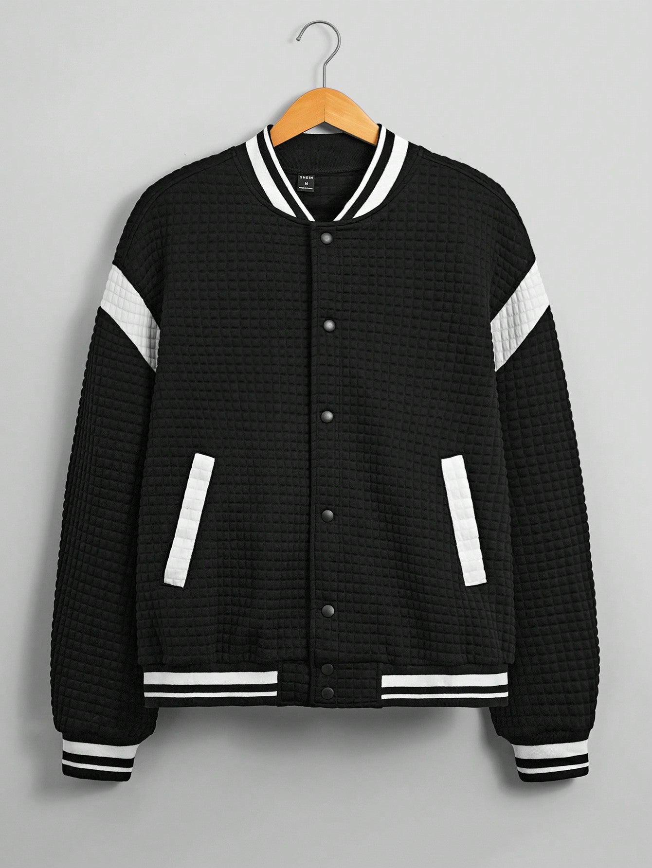 Manfinity RebelGame Oversized Men's Colorblock Striped Trim Drop Shoulder Varsity Jacket