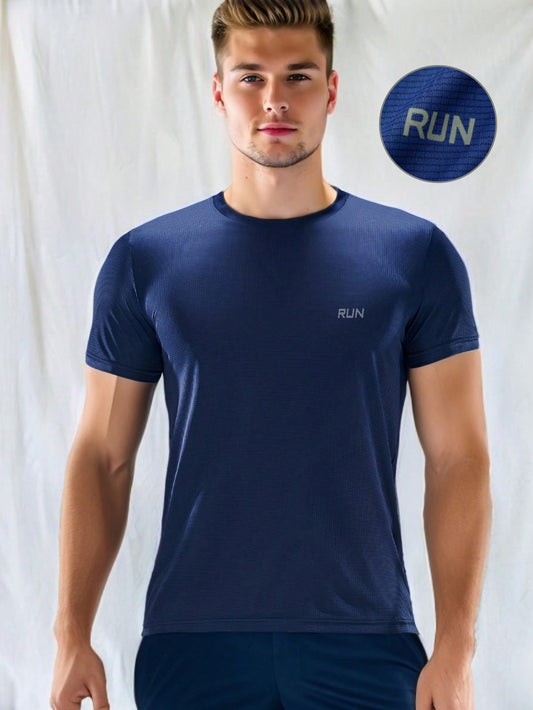 Men's Quick-Dry Fitness Workout Clothes, Stylish And Casual Running Suit, Moisture Wicking T-Shirt And Breathable Short Sleeve Top Gym Clothes Men Basic T Shirt