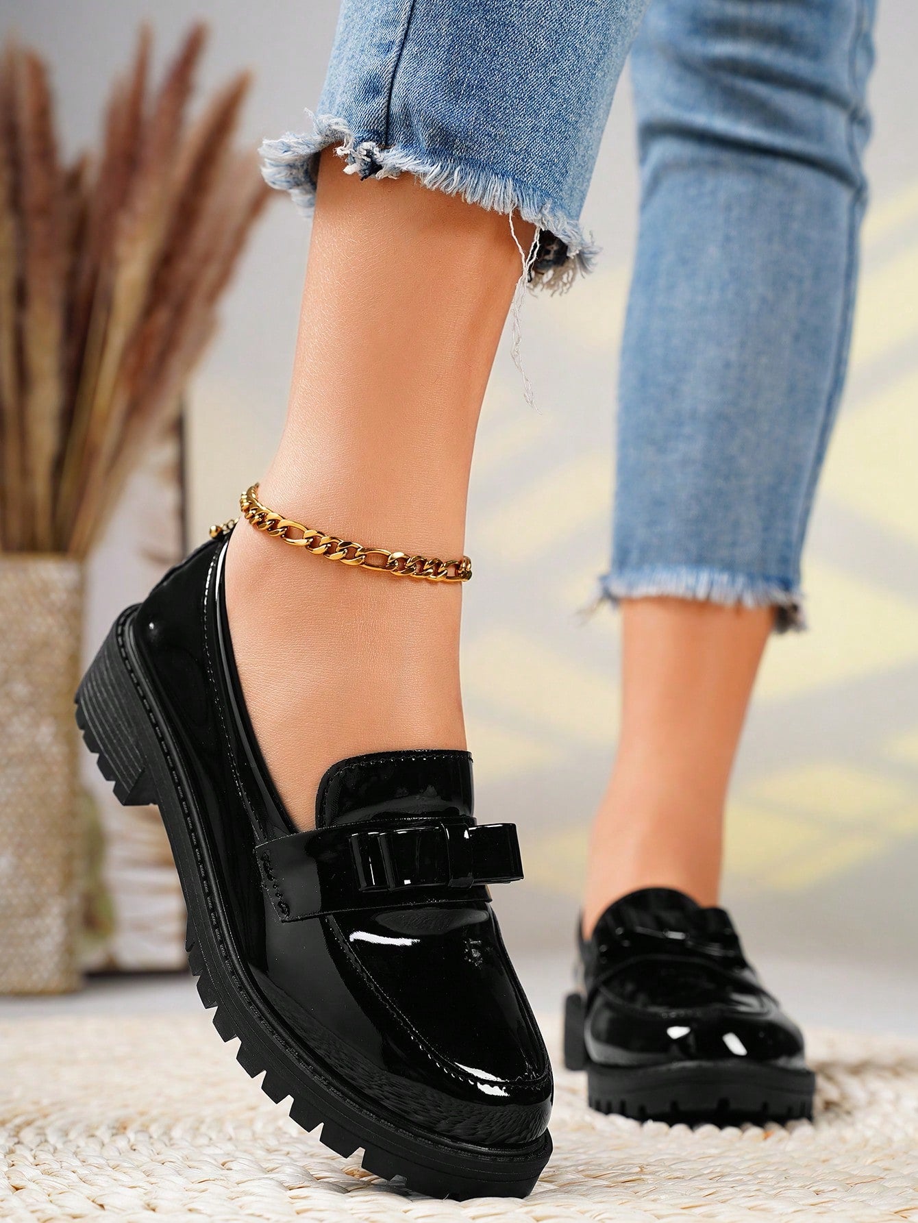 Thick Sole Platform Loafers Wedge Oxford Shoes Women Pointed Toe Lace Up Low Heel Casual Metal Buckle Pumps