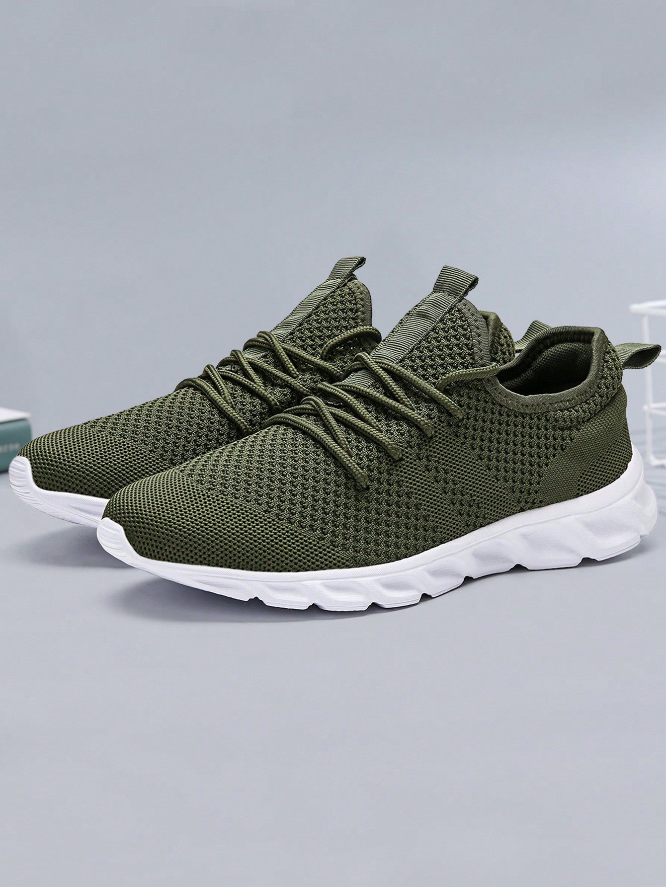 Men's Lace Up Flat Shoes Mesh Breathable Sports Shoes Training Tennis Shoes Walking Sneakers Breathable Casual Shoes Fashion Shoes For Men Green