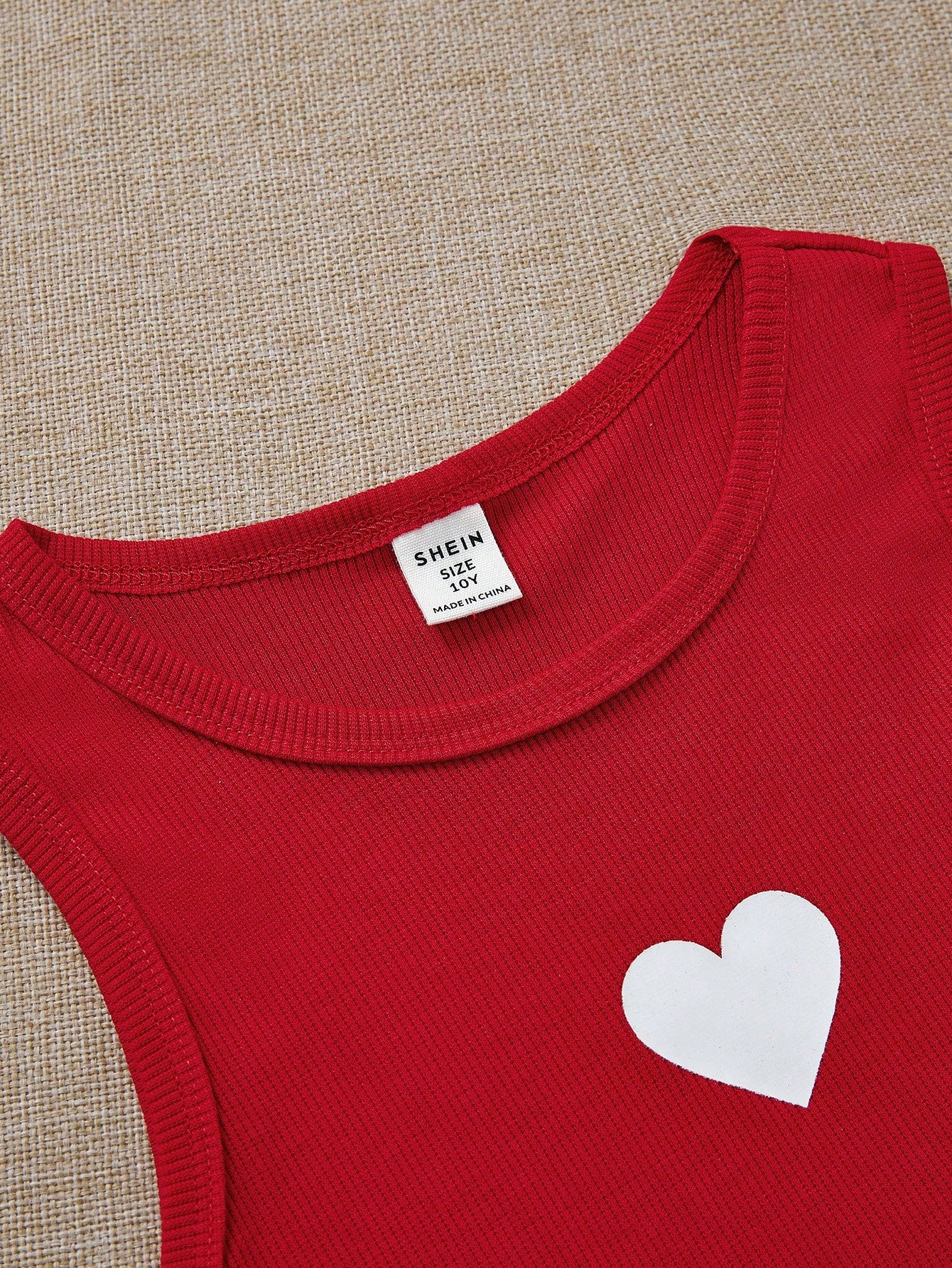 3pcs Tween Girls' Cute Ribbed Knit Heart Patterned Casual Tank Tops