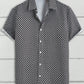 Manfinity Homme Men's Geometric Pattern Short Sleeve Shirt , Button Up Graphic Plaid Work Casual