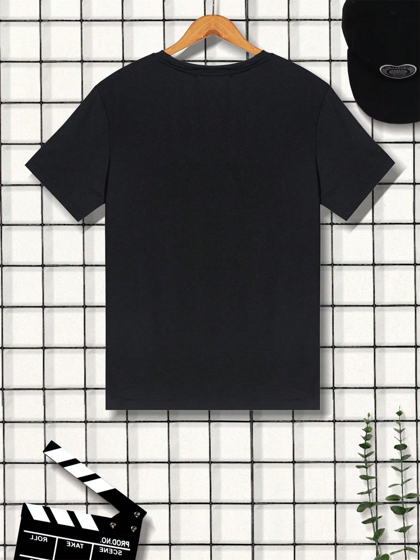 Men Letter Graphic Tee