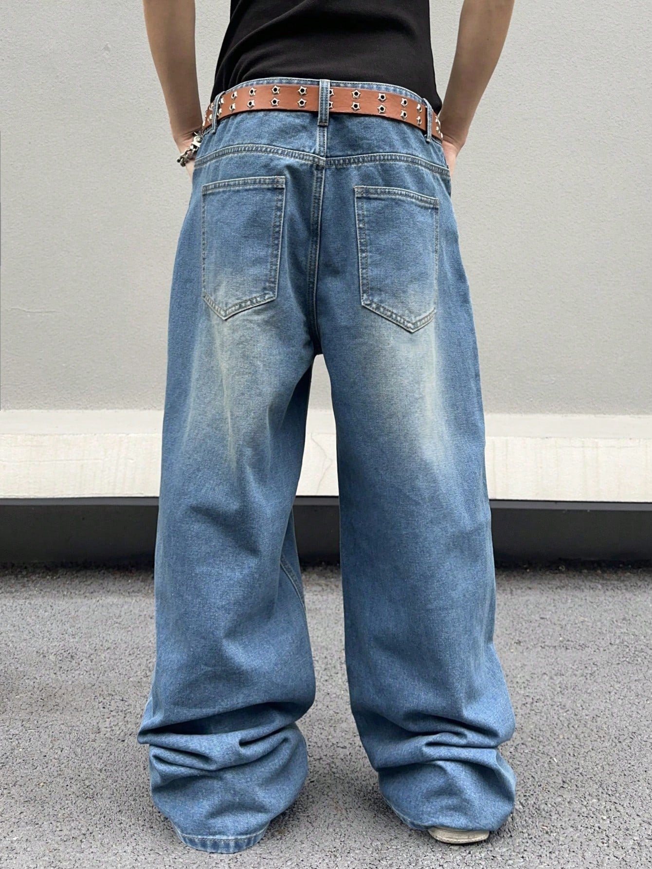 Manfinity EMRG Men Washed Loose Waistband Asymmetrical Wide Leg Denim Pants With Slanted Pockets