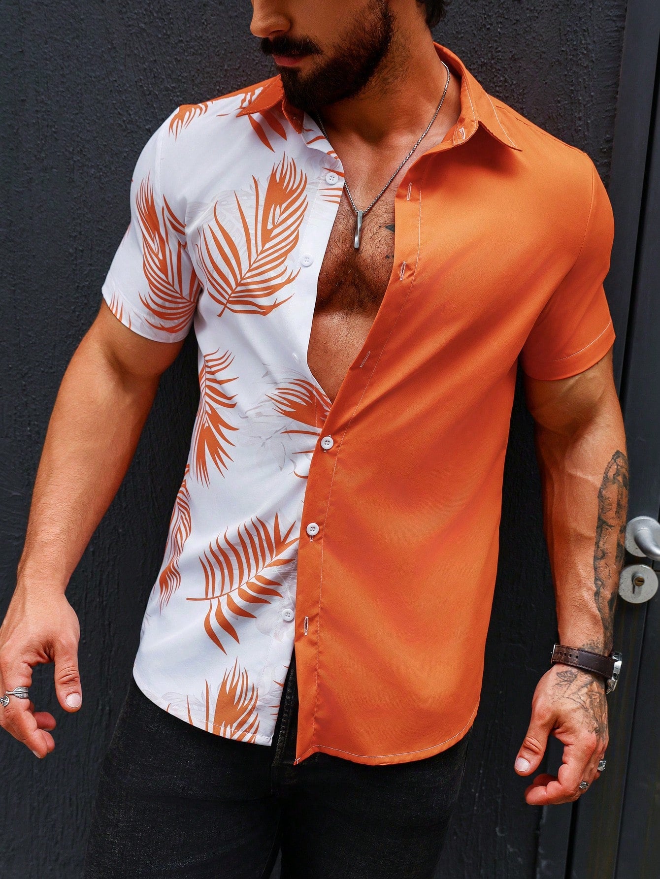 Manfinity RSRT Men Casual Color Block Plant Palm Tree Graphic Printed Short Sleeve Collar Shirt For Summer, Vacation