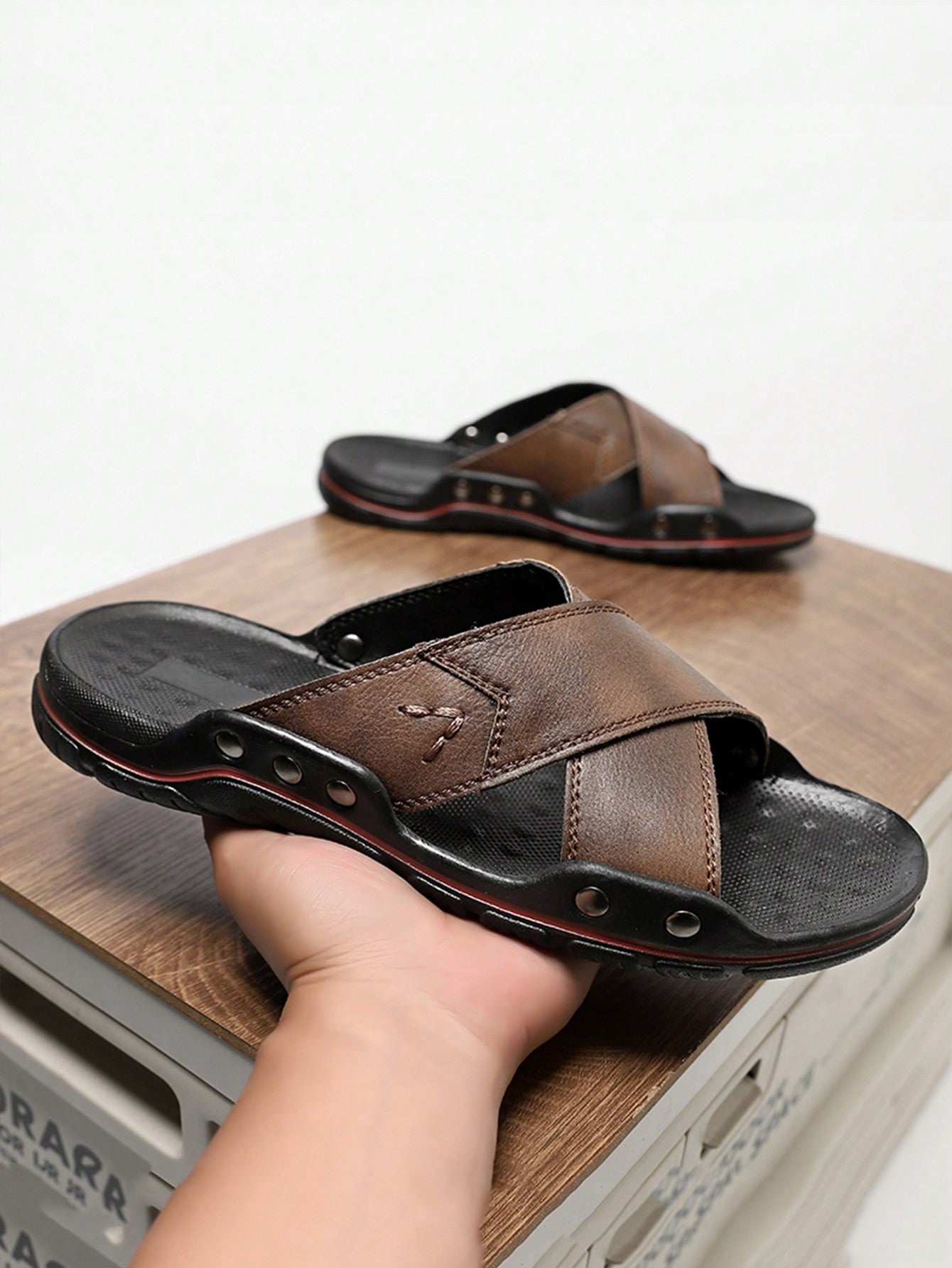 Casual Retro Simple Beach Vacation Personality Fashion Men Daily Travel Daily Wear Home Outdoor Spring Summer Autumn Black Brown Lightweight Non-Slip Ventilation Process Men's Slippers