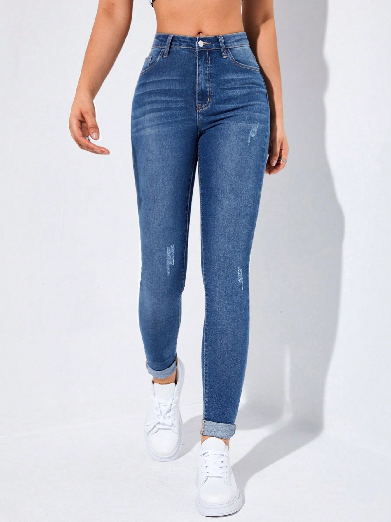 EZwear High-Waisted Button-Embellished Skinny Stretch Distressed Y2K Jeans