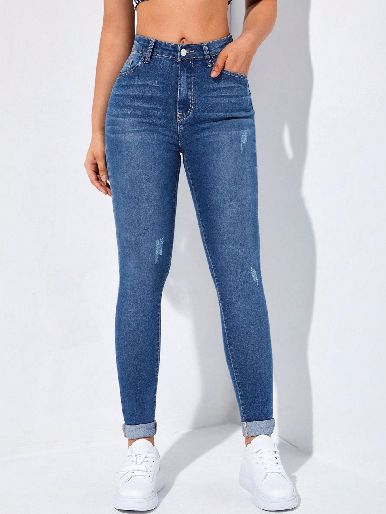 EZwear High-Waisted Button-Embellished Skinny Stretch Distressed Y2K Jeans