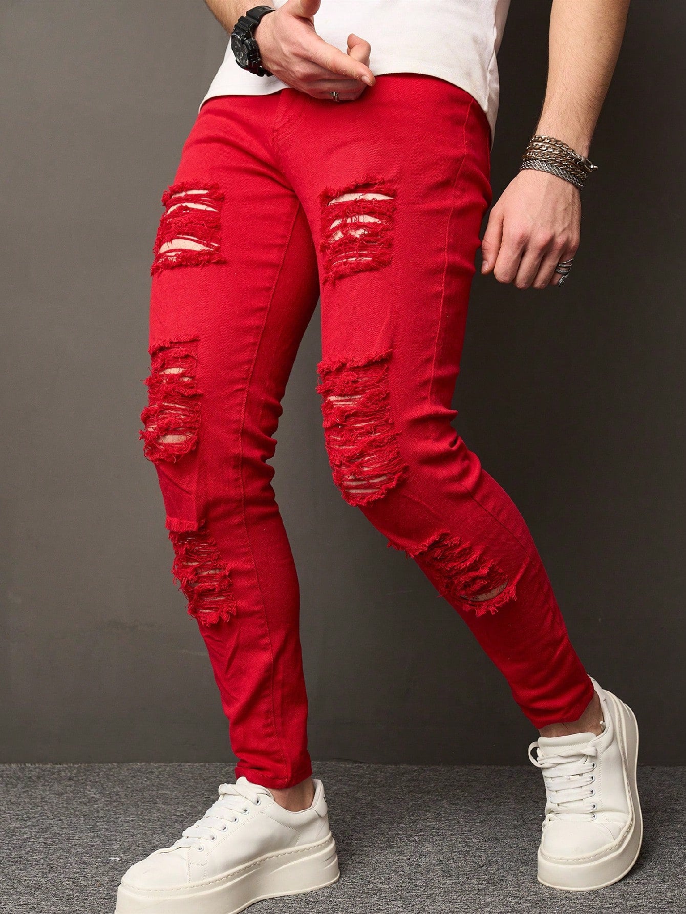 Manfinity LEGND Men Distressed Denim Jeans With Pockets For Daily Casual Wear