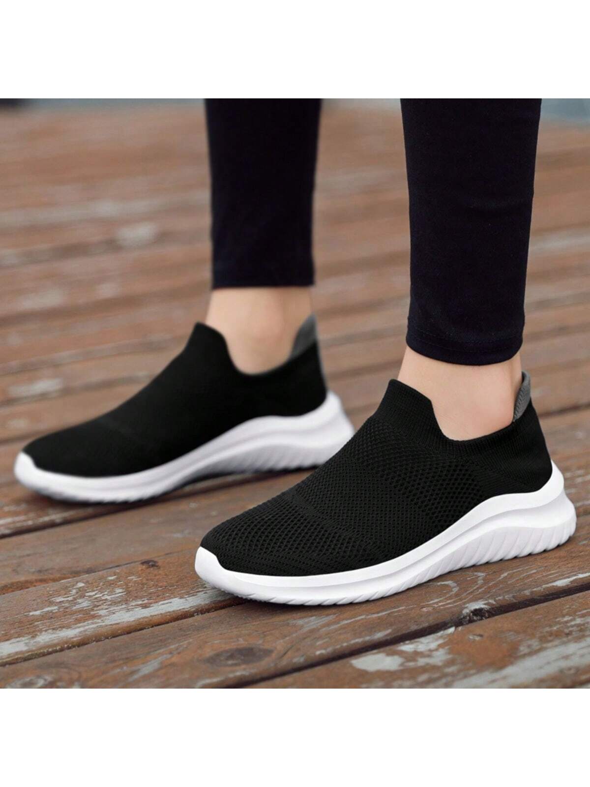 Socks Shoes Men's And Women's Slouchy Slip-On Sneakers, 2024 Summer New Elastic, Comfortable, Casual, And Athletic Women's Shoes Without Laces