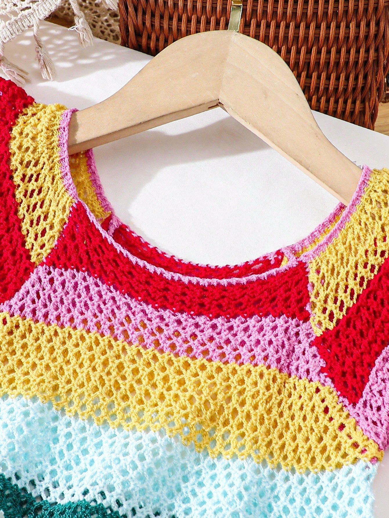 Young Girl Knitted Rainbow Gradient Square Neck Frilled Hem Fitted Short Casual Sweater