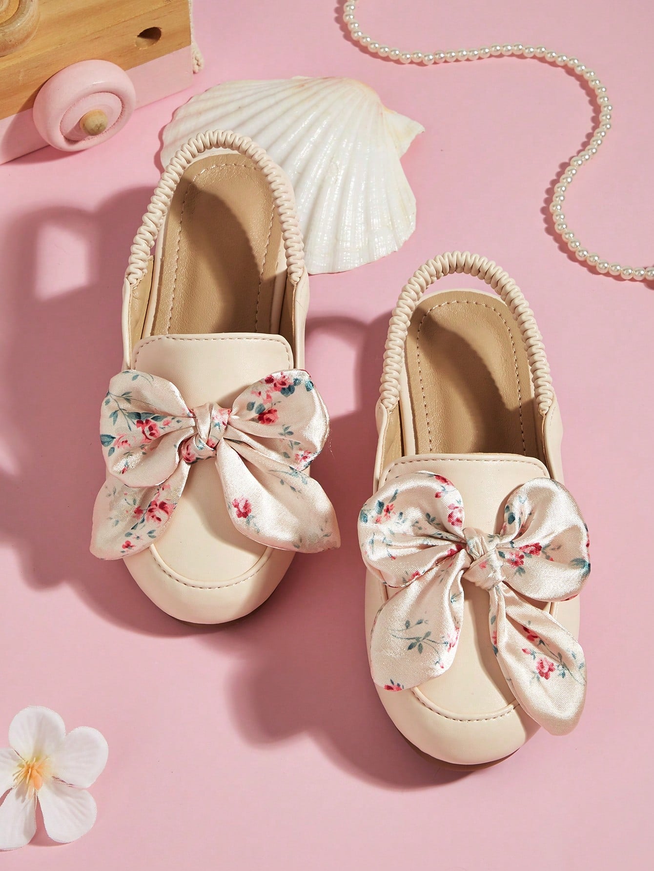 1pair Fashionable Floral Bowknot Design Cute Slipper