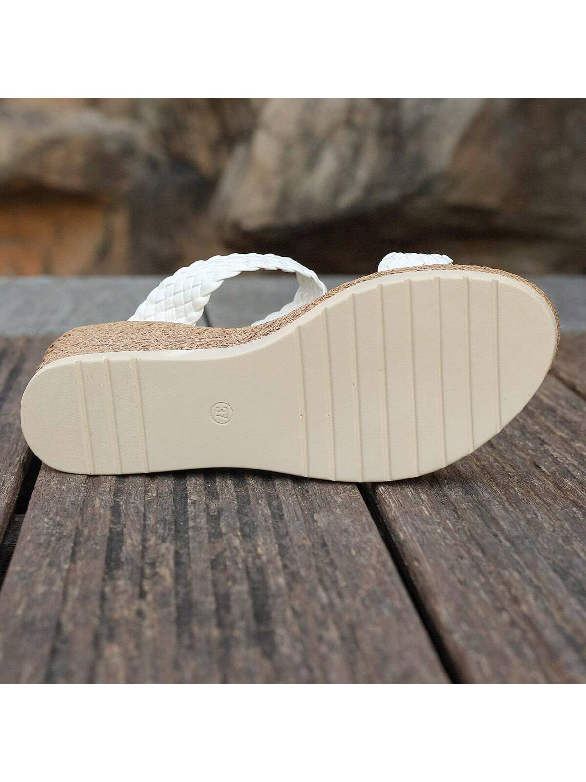 2024 New Arrival Women's White Wedge Sandals, Waterproof Platform Fashionable Slipper For Outdoor Activities, Open Toe Thick Heel Beach Shoes With Ankle Strap, Flat Sole