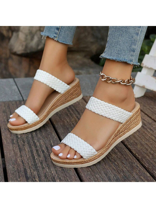 2024 New Arrival Women's White Wedge Sandals, Waterproof Platform Fashionable Slipper For Outdoor Activities, Open Toe Thick Heel Beach Shoes With Ankle Strap, Flat Sole