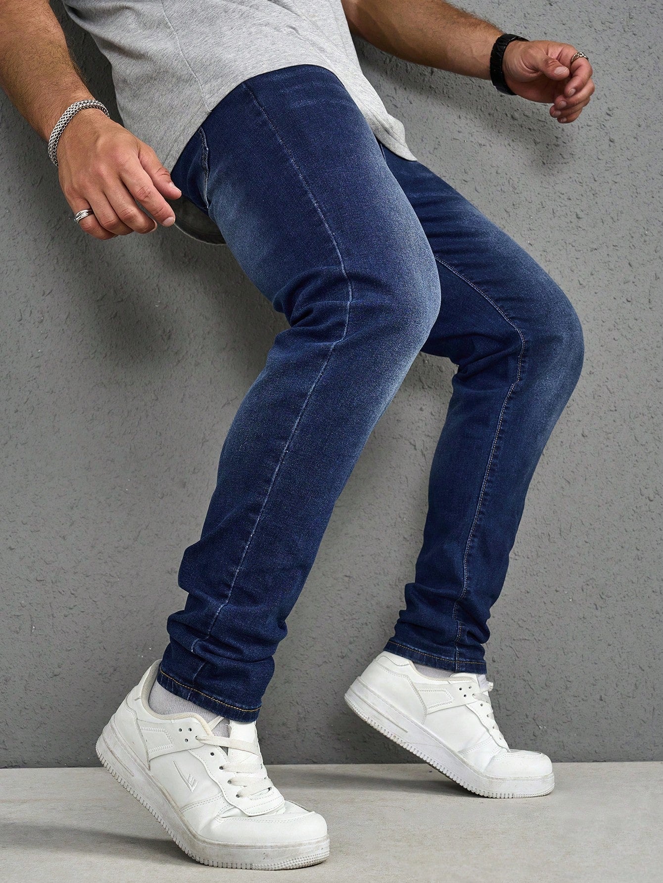 Manfinity Homme Men's Casual Straight-Leg Jeans With Pockets