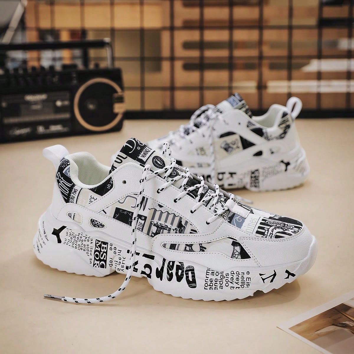 Men Letter Graphic Lace-Up Front Chunky Sneakers, Sport Outdoor Sneakers