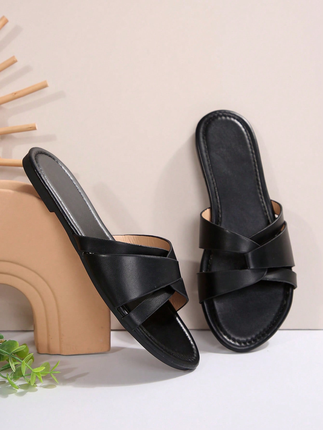 2024 Summer New Vintage Korean Style Versatile Flat Sandals For Women, Fairy Style Popular Outside Wearing Slippers