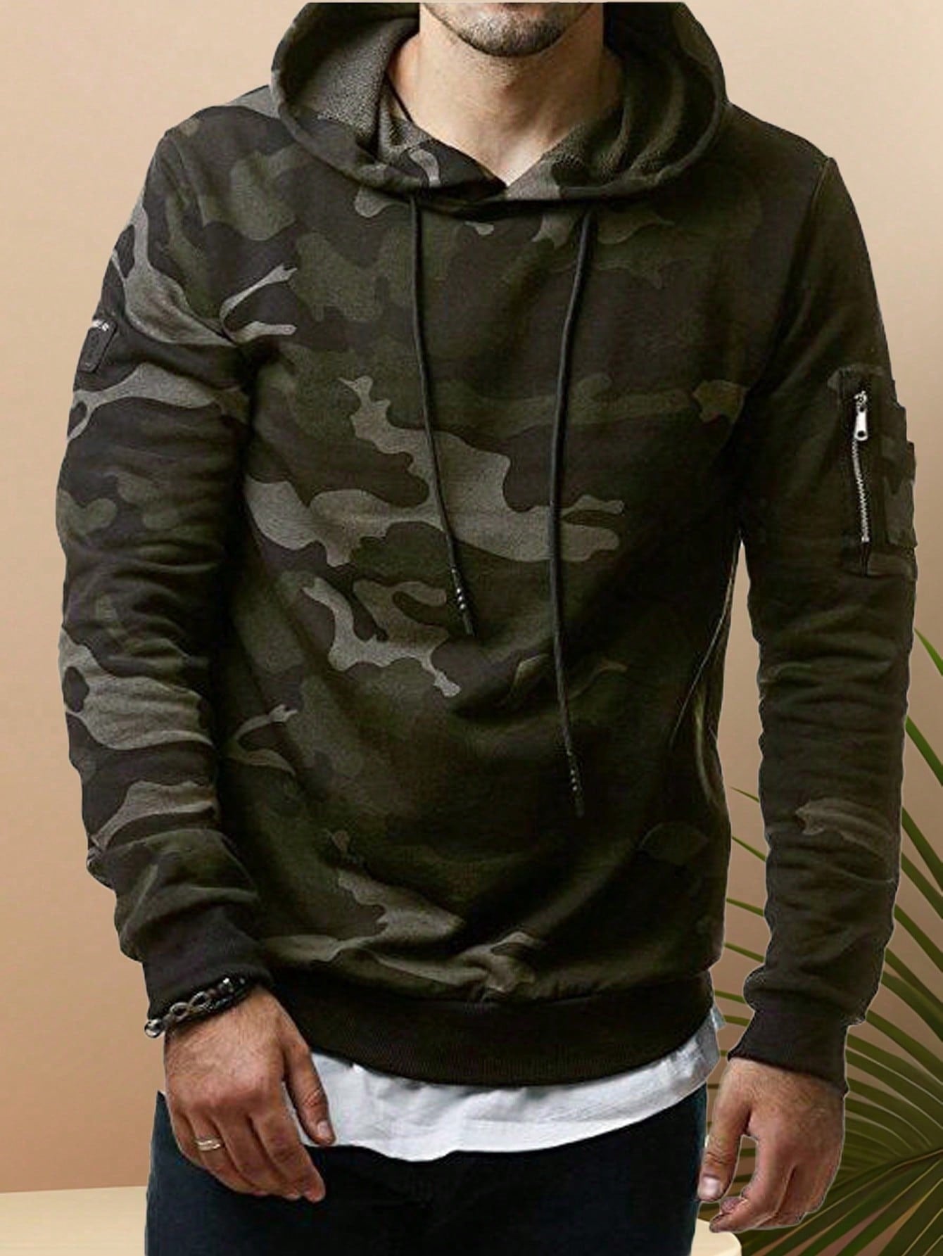 Men's Hooded Sports Sweatshirt, Camouflage Print With Arm Pouch