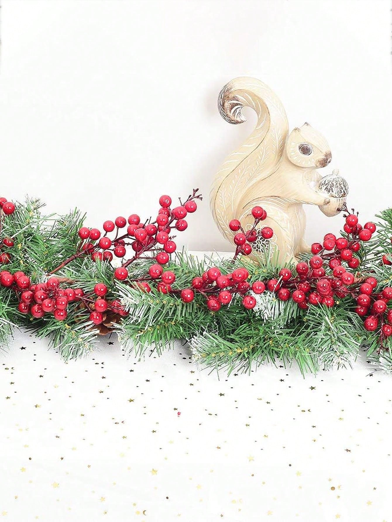 1pc Red Berry Garland Christmas Decoration, Artificial Cranberry Vine - Plastic Holly Hanging Decor, Suitable For Home, Wedding, Christmas - Versatile Artificial Berry Wreath, For Table, New Year Celebration, Engagement Party Decoration