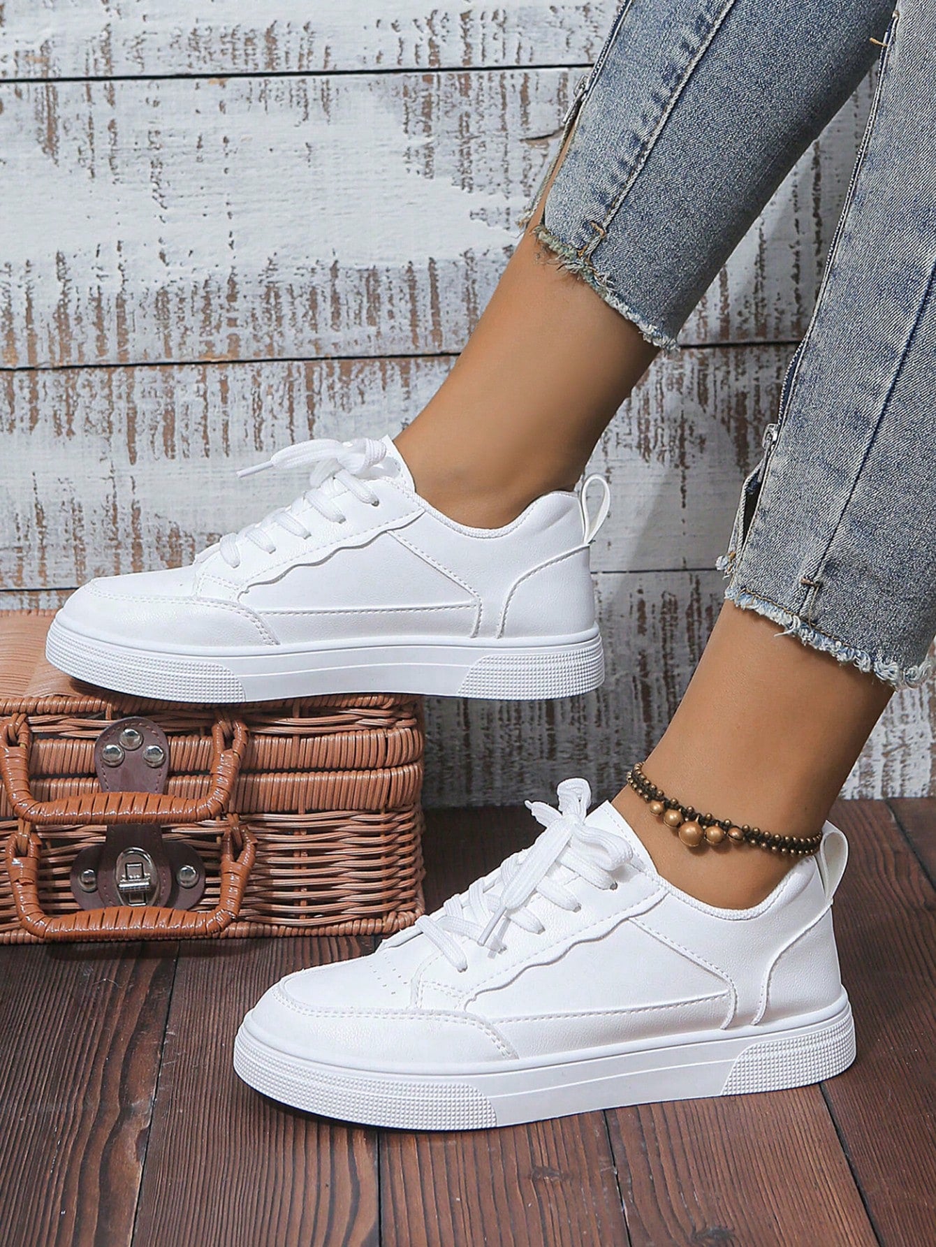 Women White Sneakers Spring Autumn Sport Running Shoes Casual Lace Up Flat Skid-Proof Shoes