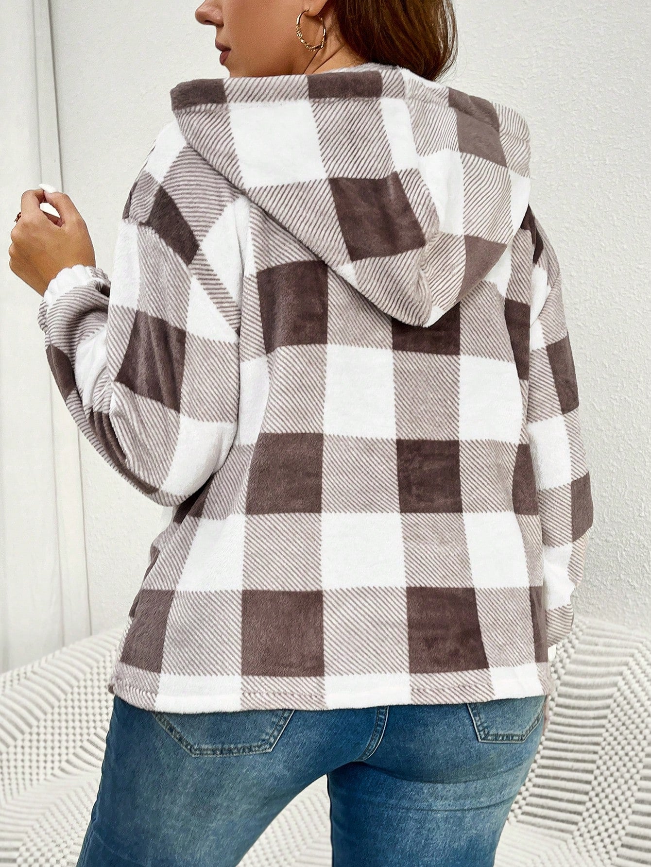 Essnce Plus Size Women's Plaid Hooded Loose Casual Sweatshirt