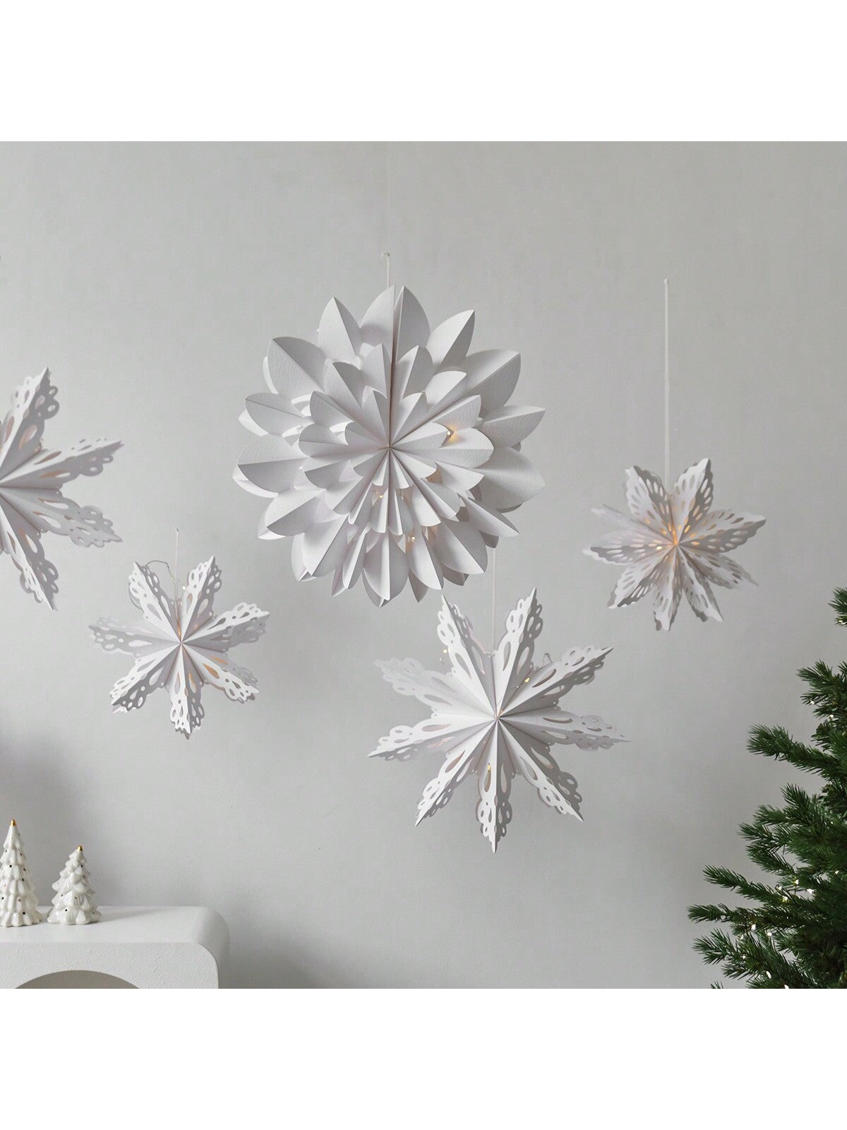 1pc Paper 3D Snowflake Hanging Ornament With Lights, Christmas Party Decoration,Christmas