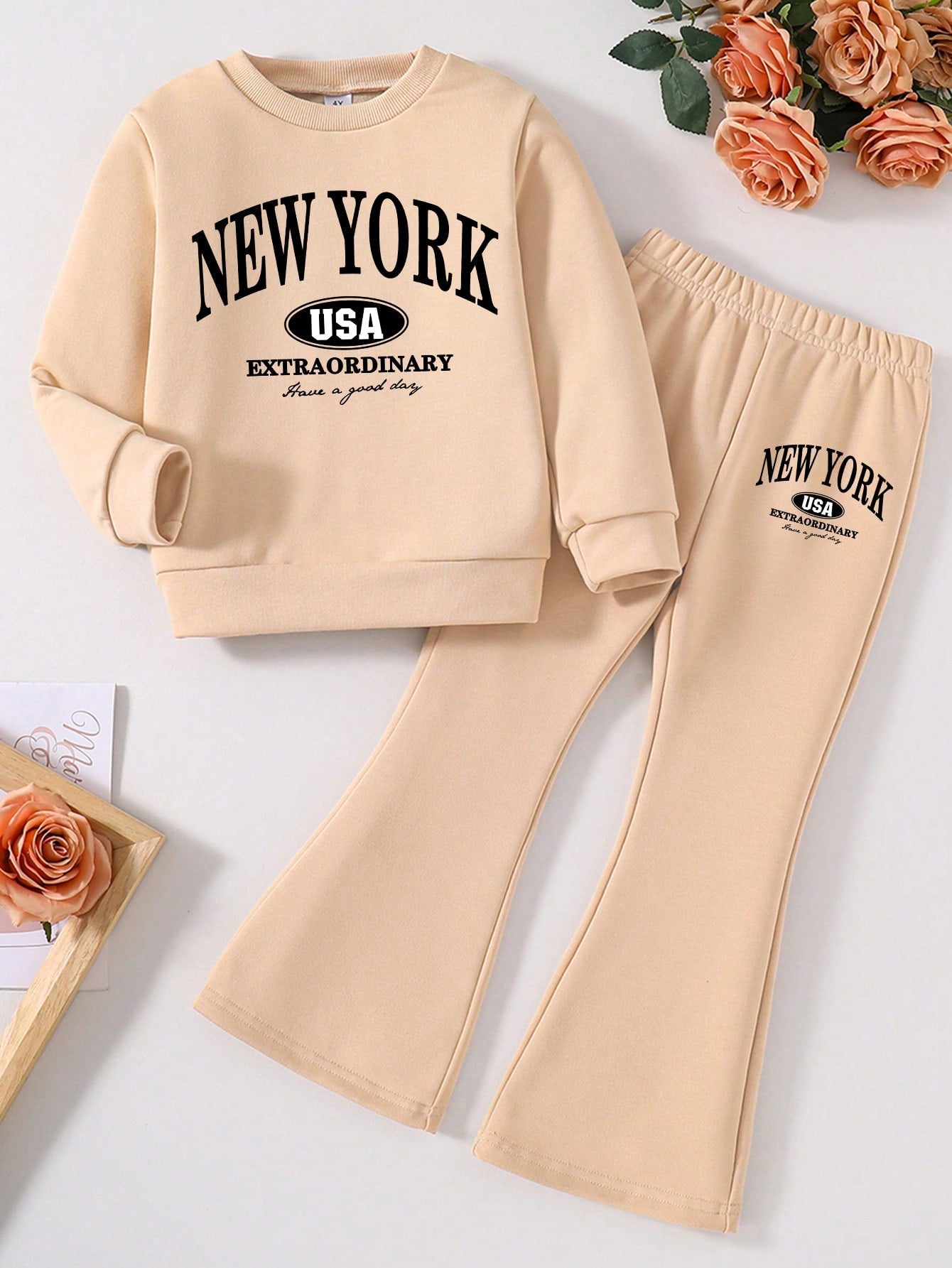 Young Girls Letter Print Crew Neck Sweatshirt And Bell-Bottom Pants Set