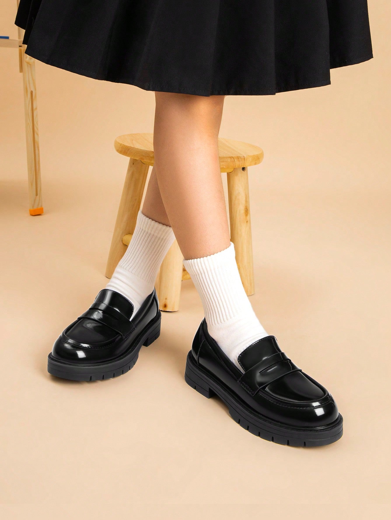 Girls Loafers Chunky Platform Penny Loafers School Uniform Slip On Dress Shoes Round Toe Comfortable