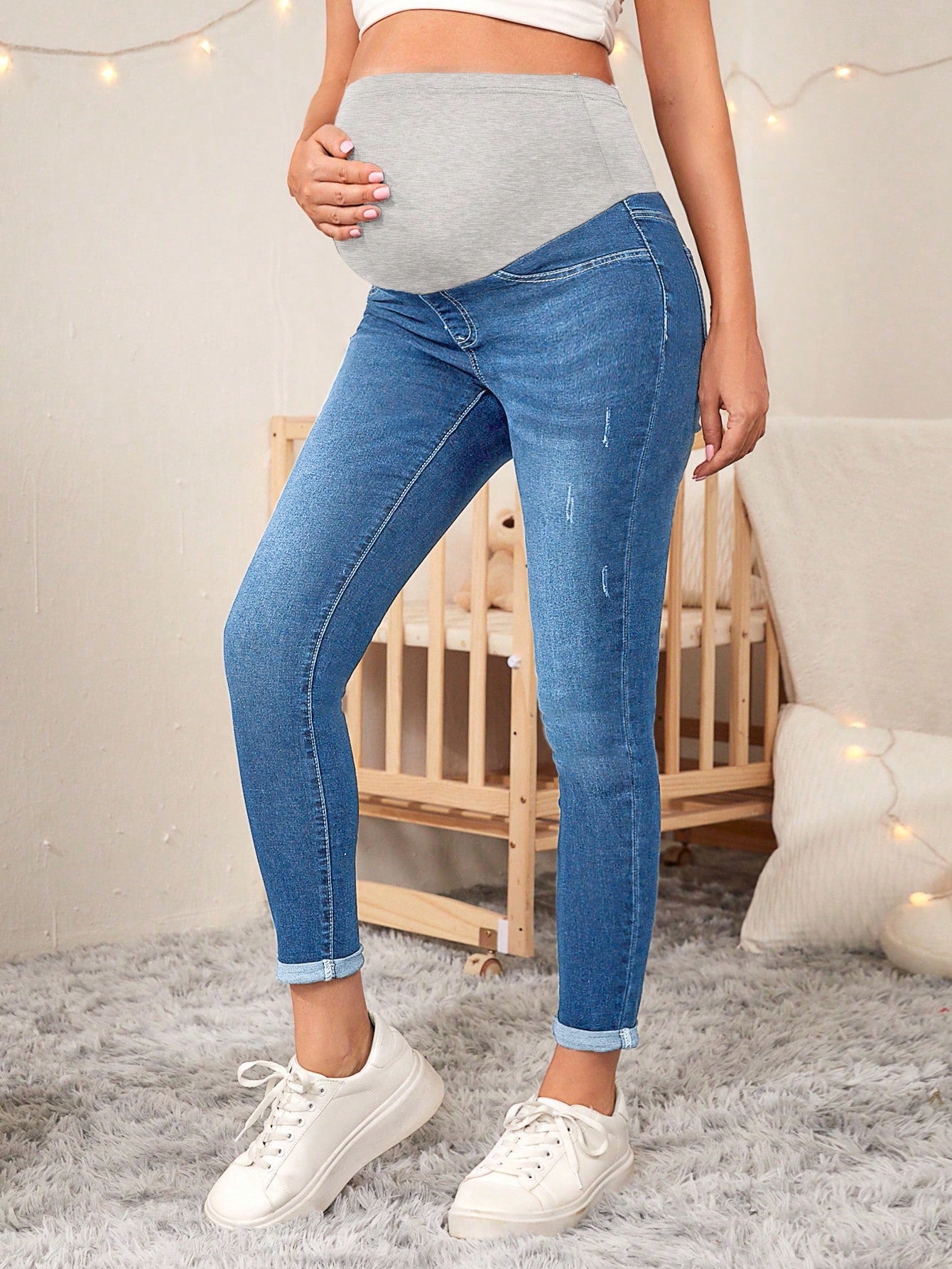 Maternity High Waist Ripped Skinny Jeans