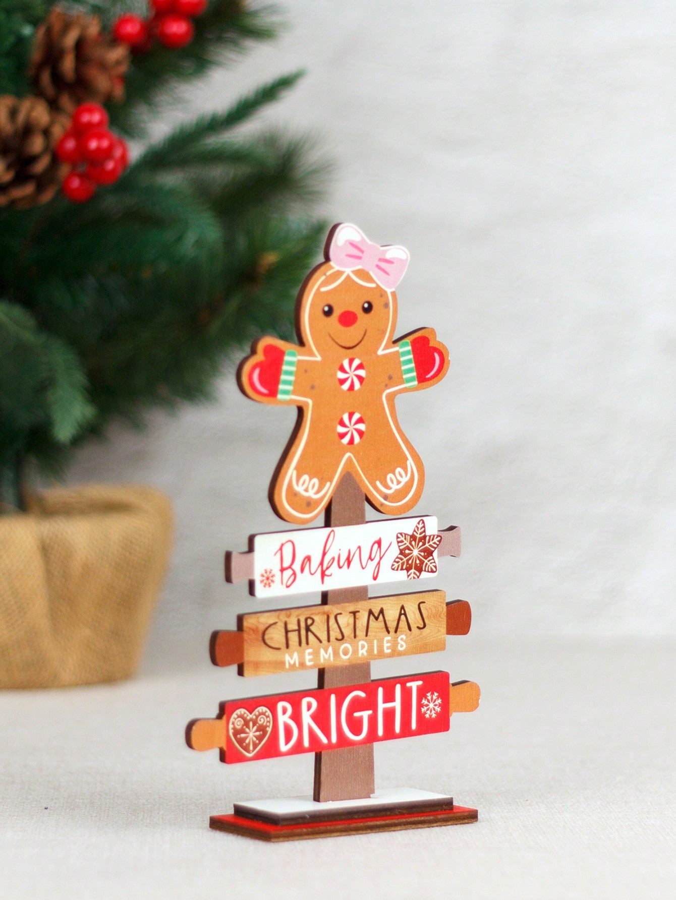 2pcs-Christmas Decoration Set,Christmas Wooden Ornaments,Festive Desktop Idea With Wooden Mini Christmas Tree And Gingerbread Man Display, Wooden Christmas Hanging,For Christmas Festival Decorations,Christmas