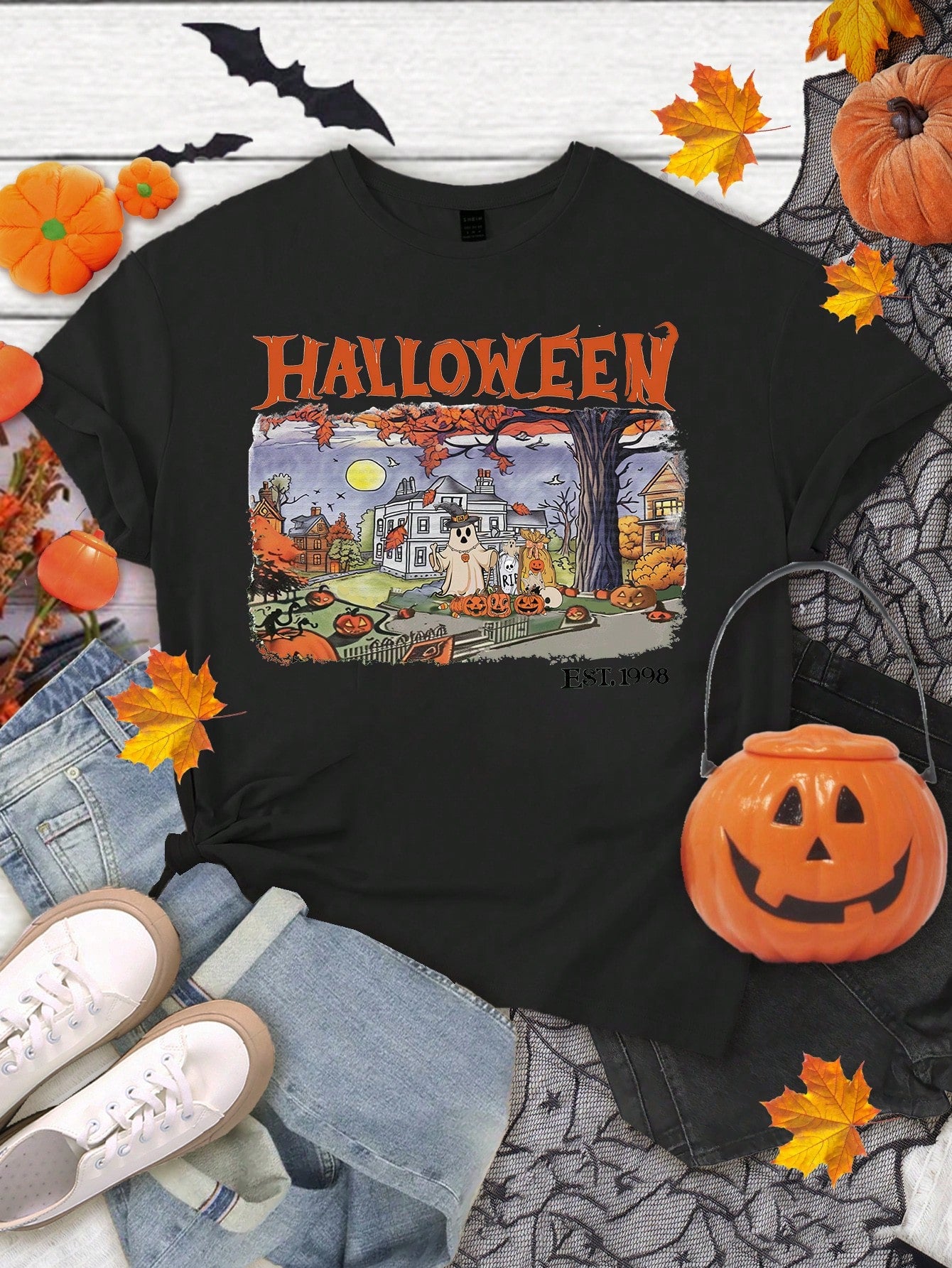 LUNE Plus Size Halloween T-Shirts, Casual Simple Haunted Town Print Loose Fit Short Sleeve Tee For Fall Season