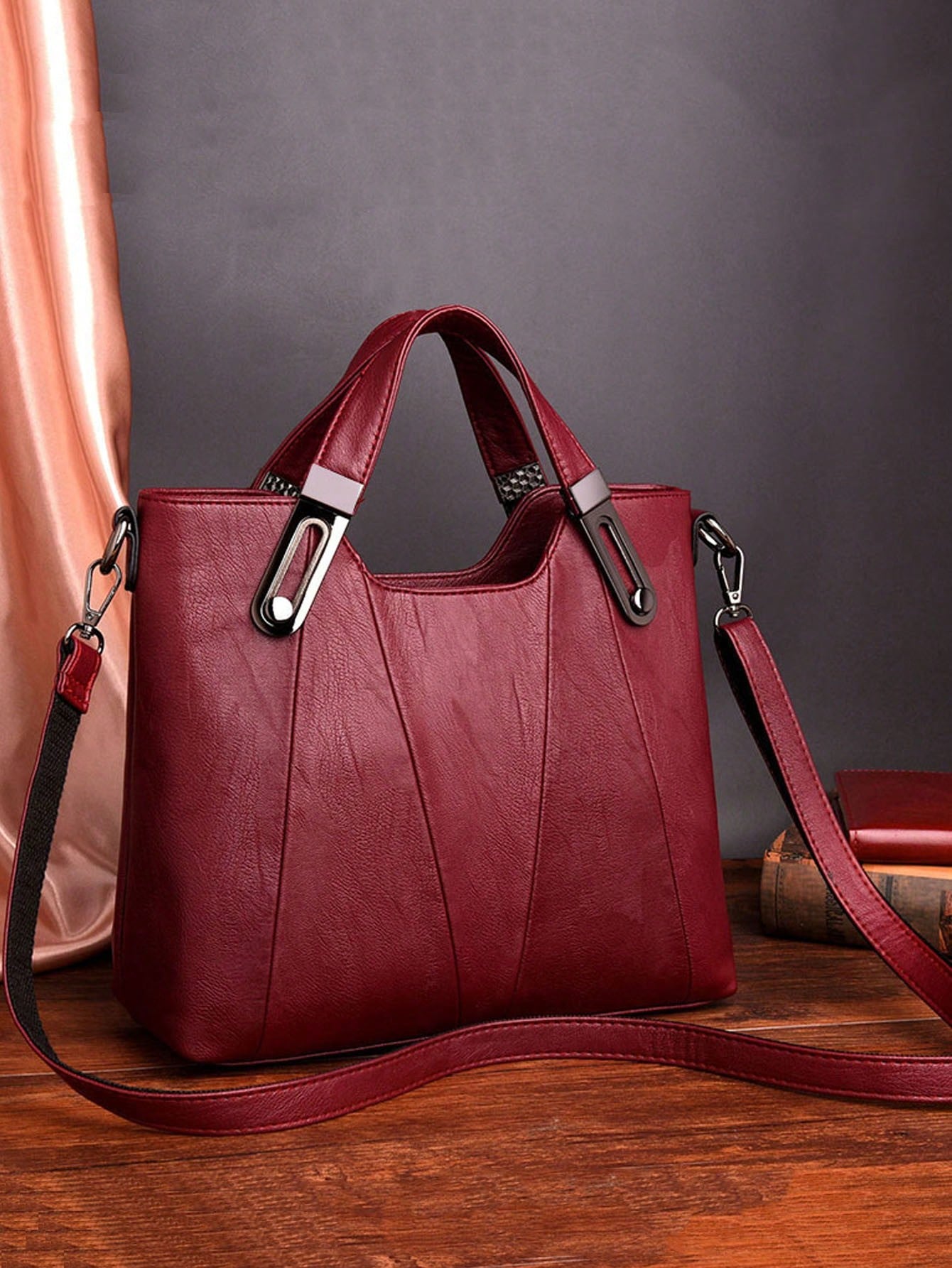 2024 New Soft Leather Messenger Bag Fashion Luxury Handbags Wome's Designer Handbags High Quailty Shoulder Bags Tote Sac A Main